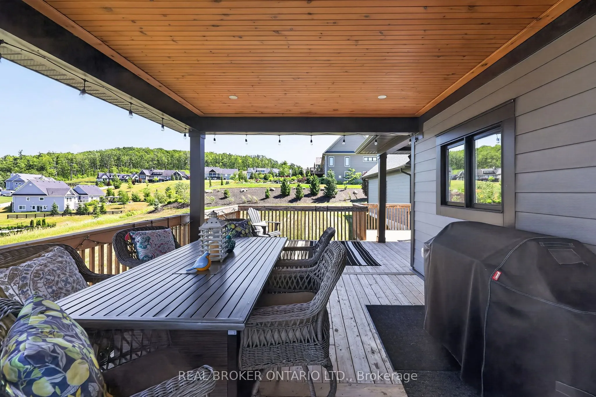 29 Thoroughbred Drive