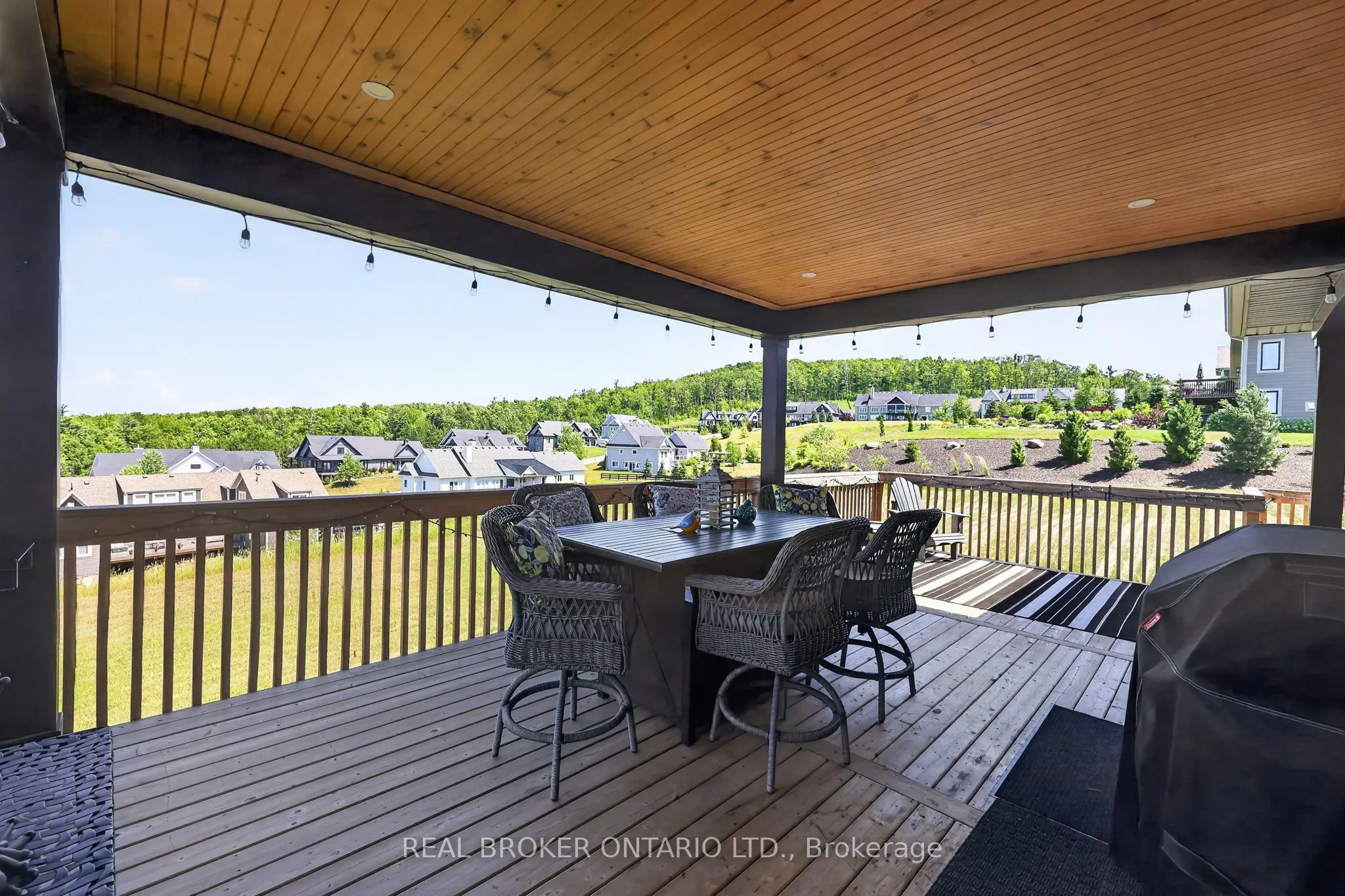 29 Thoroughbred Drive