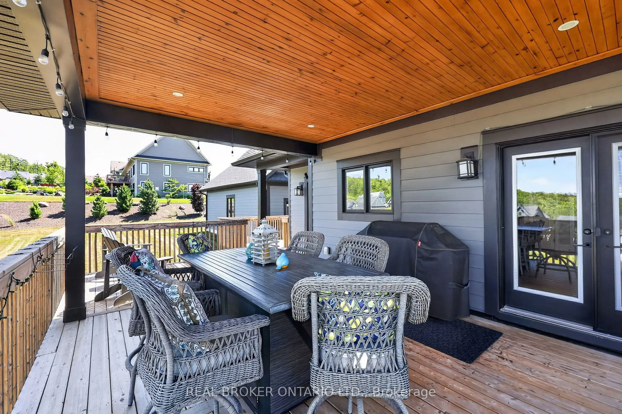 29 Thoroughbred Drive