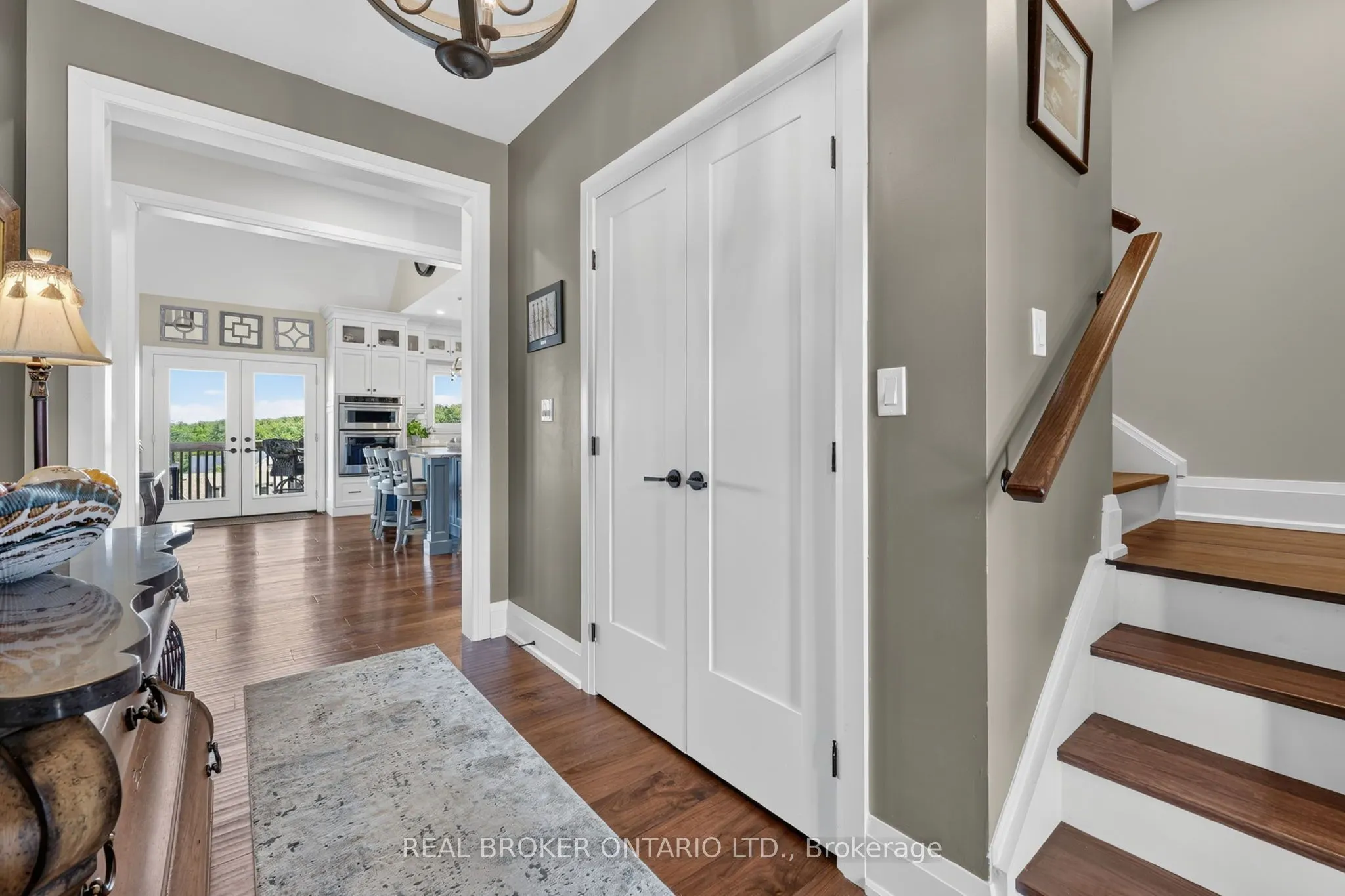 29 Thoroughbred Drive