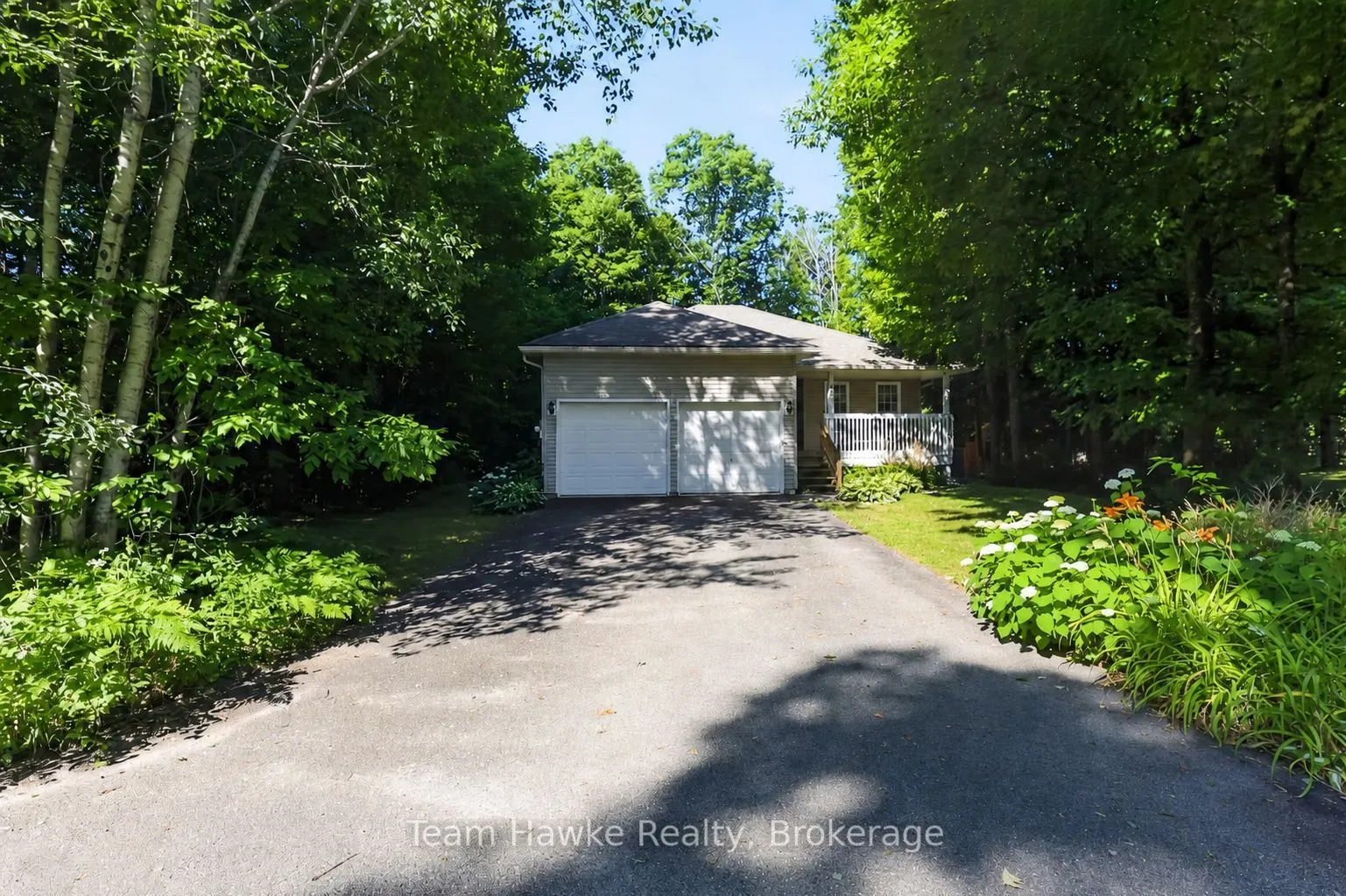 22 LAURIER Boulevard