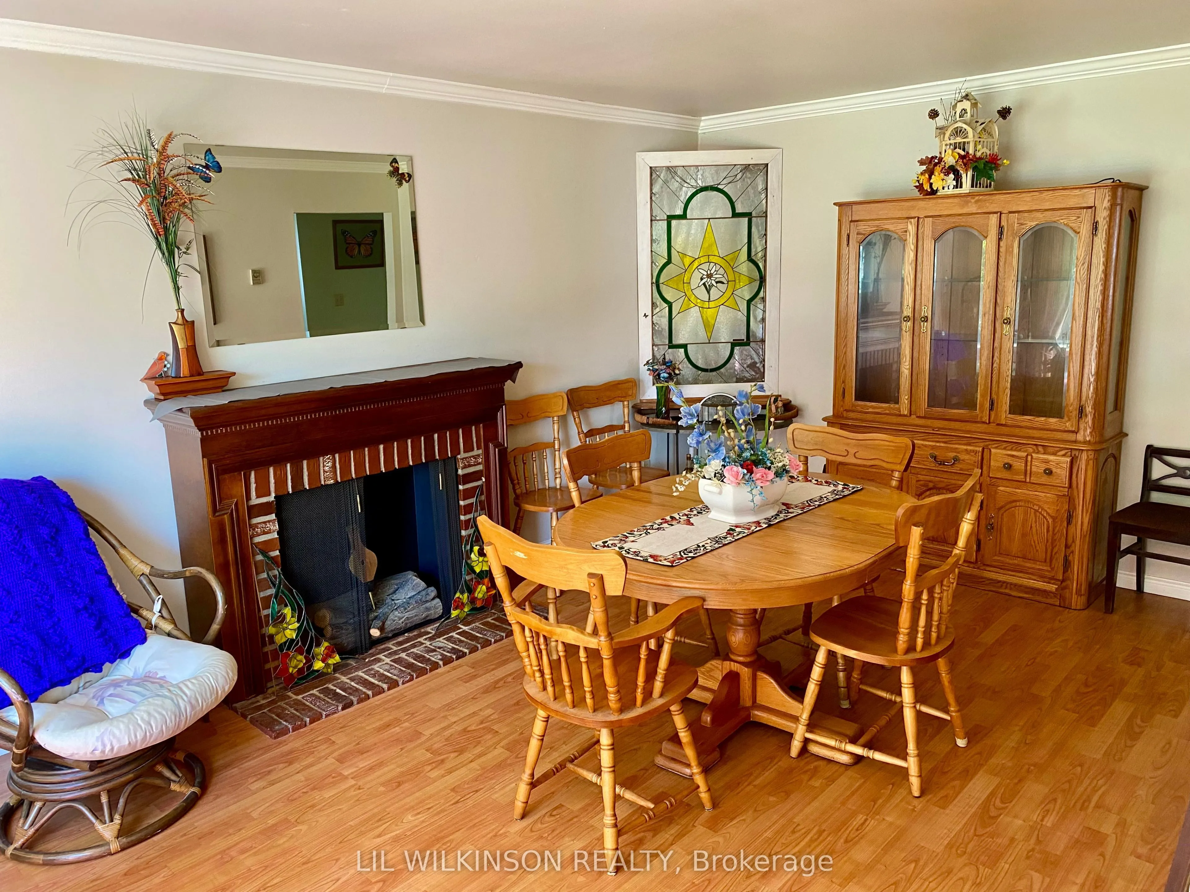 4 Sunset Crescent