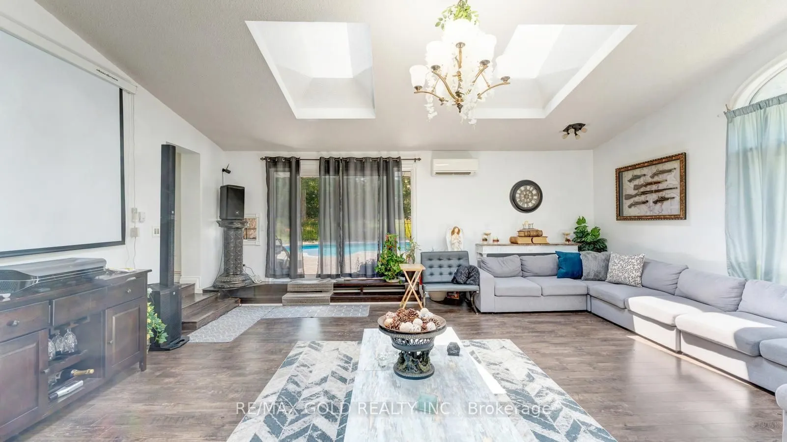4680 Penetanguishene Road