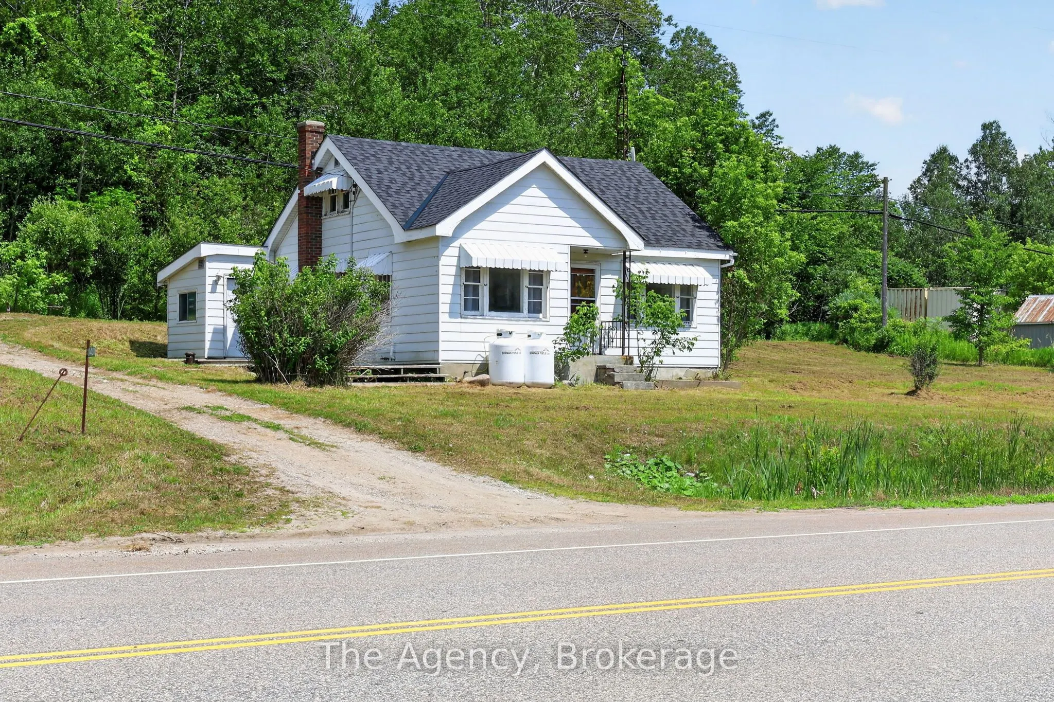 11401 Highway 12