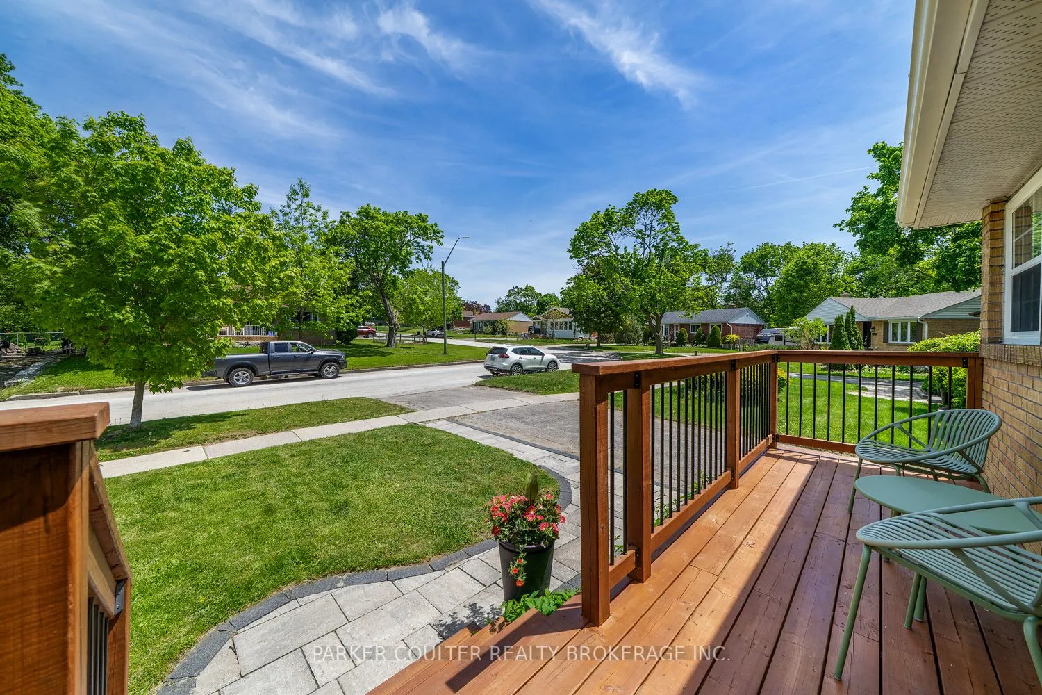 7 Oakley Park Square