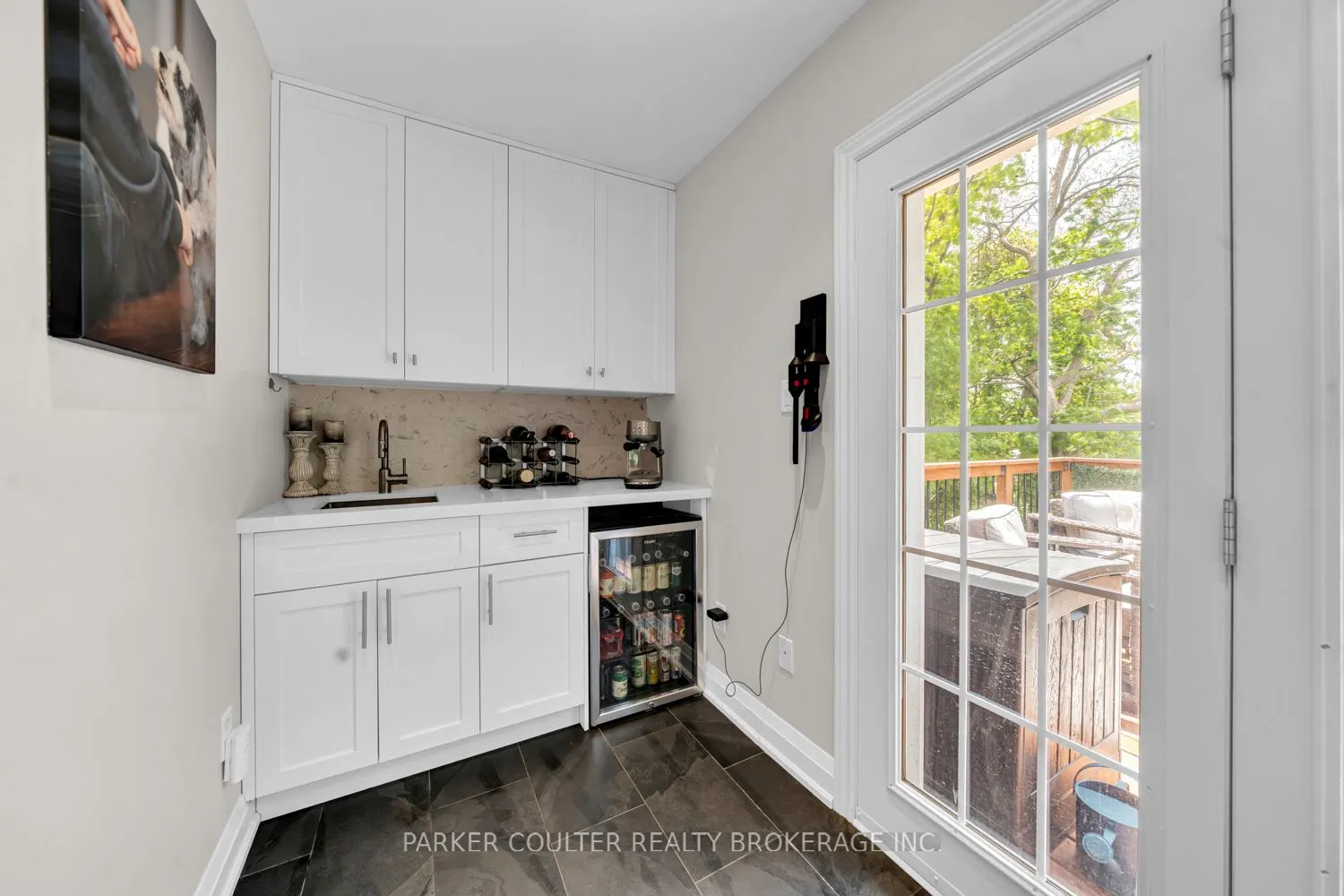 7 Oakley Park Square