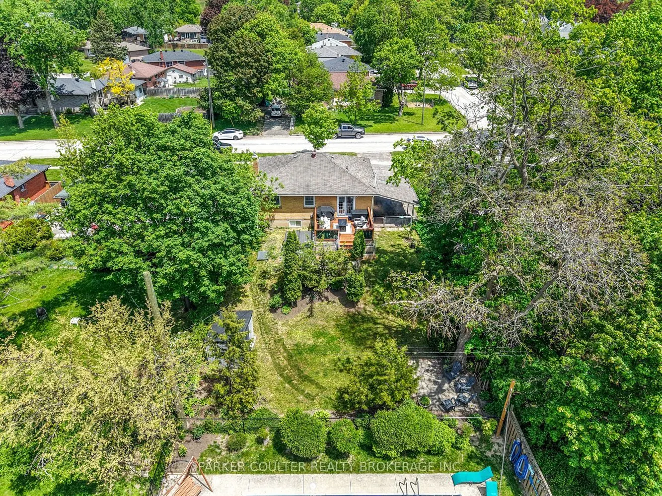 7 Oakley Park Square