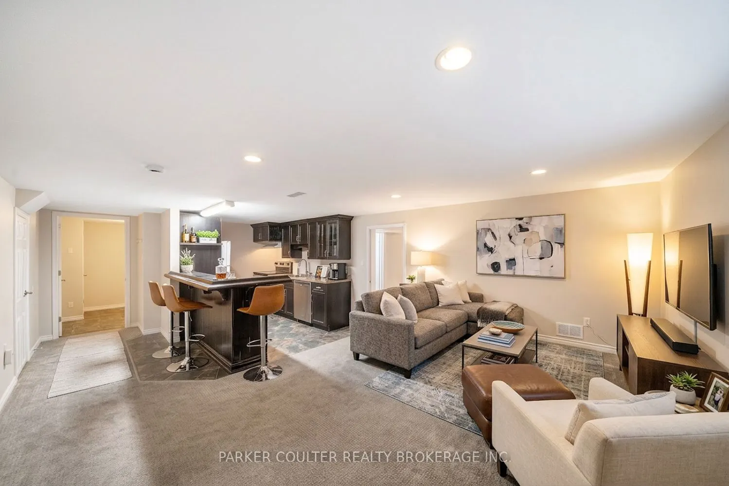 7 Oakley Park Square