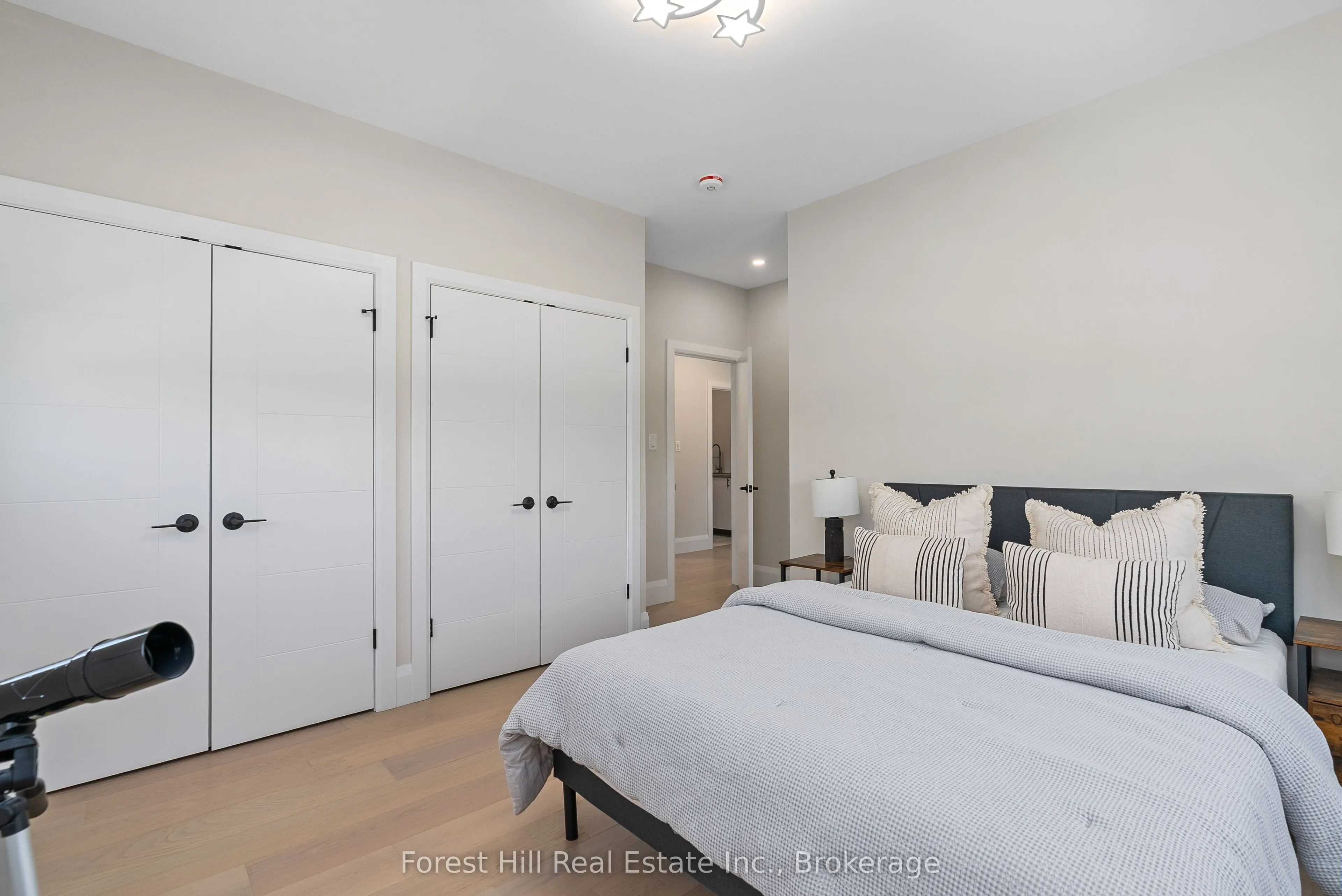 846 Sixth Street