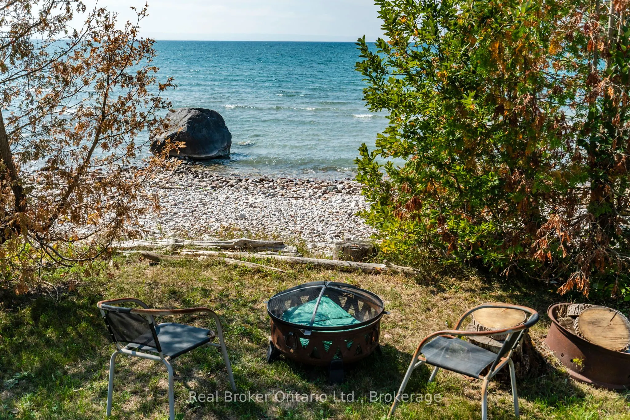 1948 Tiny Beaches Road S