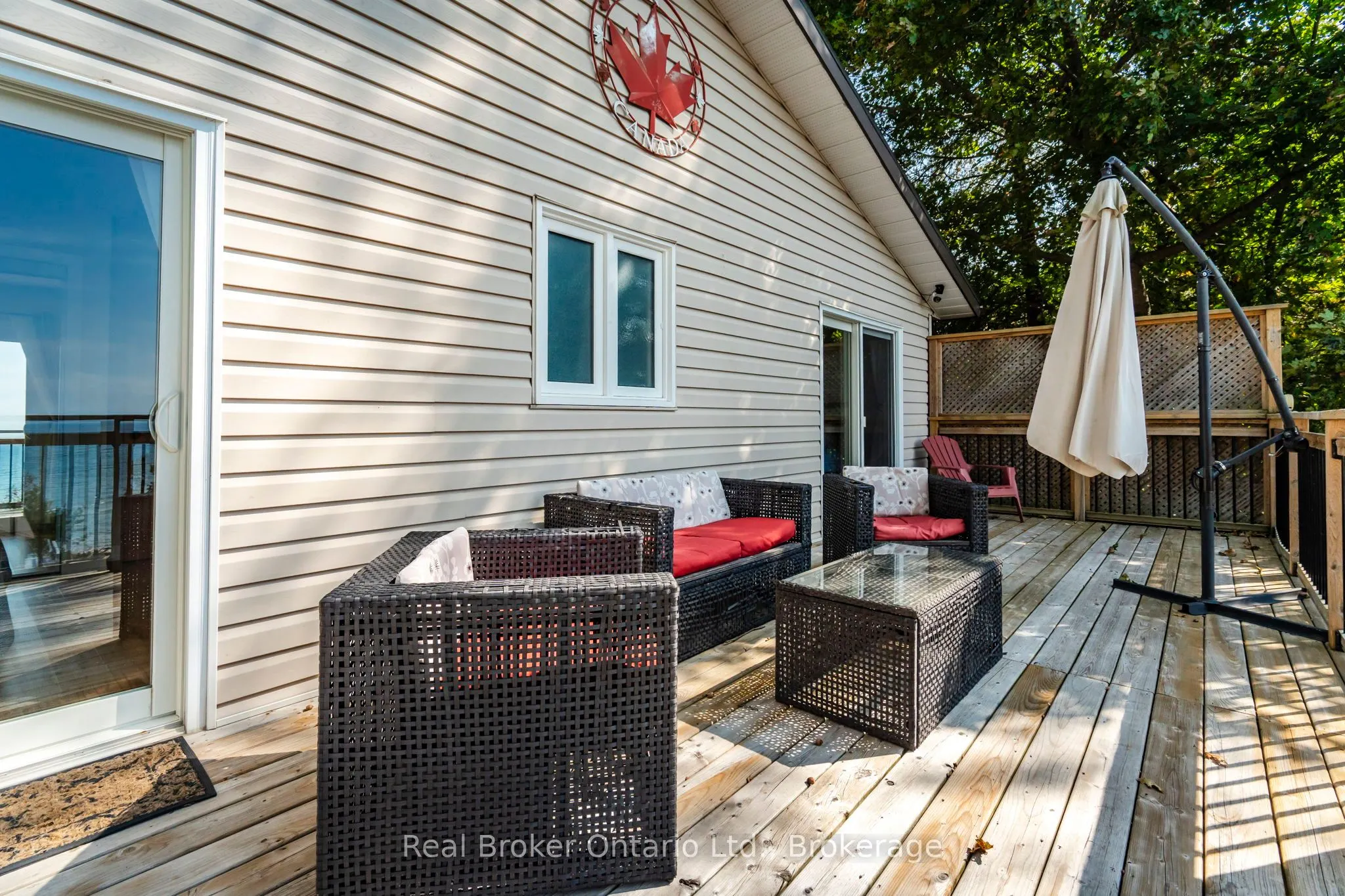 1948 Tiny Beaches Road S
