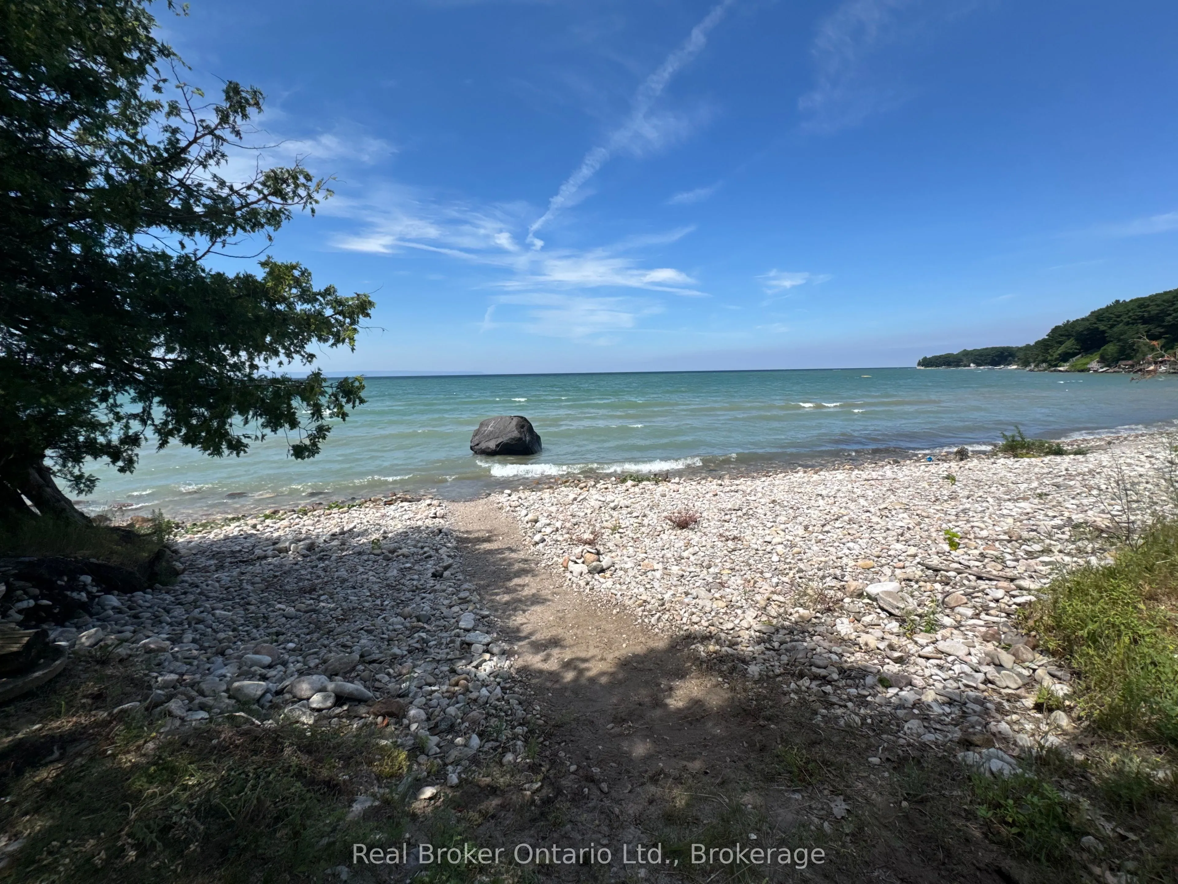 1948 Tiny Beaches Road S