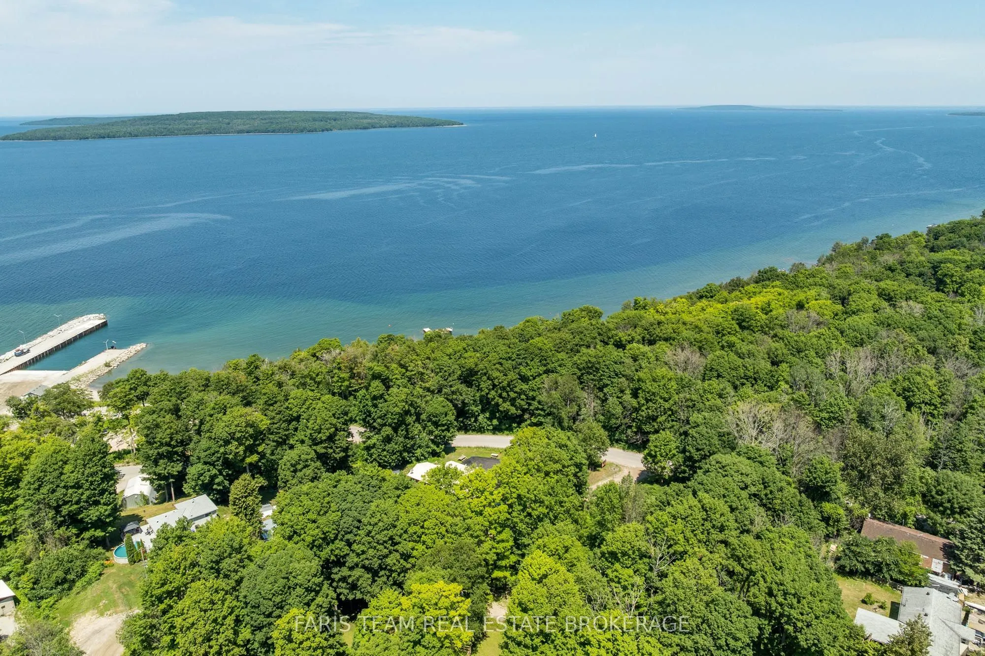 108 Shoreline Road