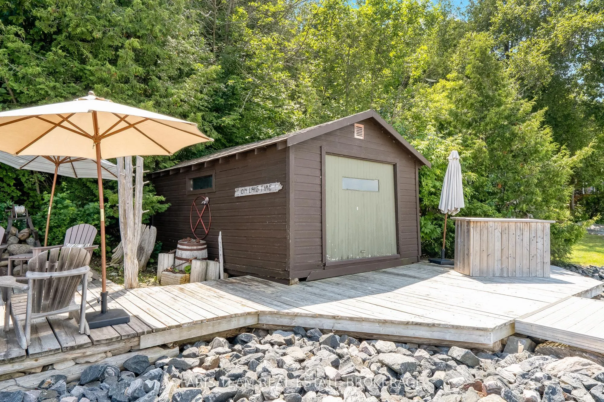 108 Shoreline Road