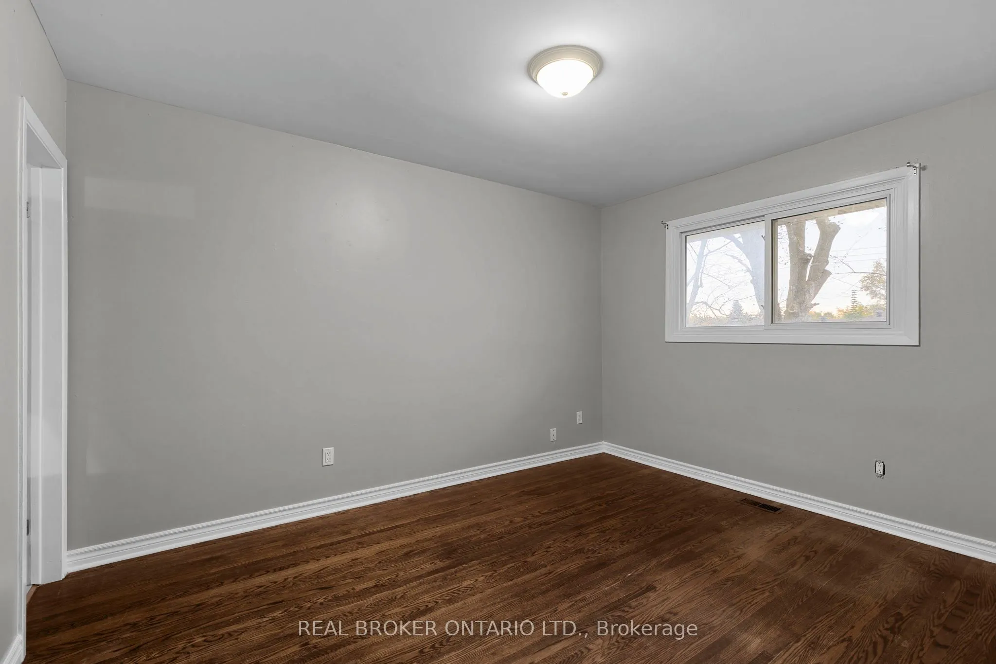 65 Ottaway Avenue