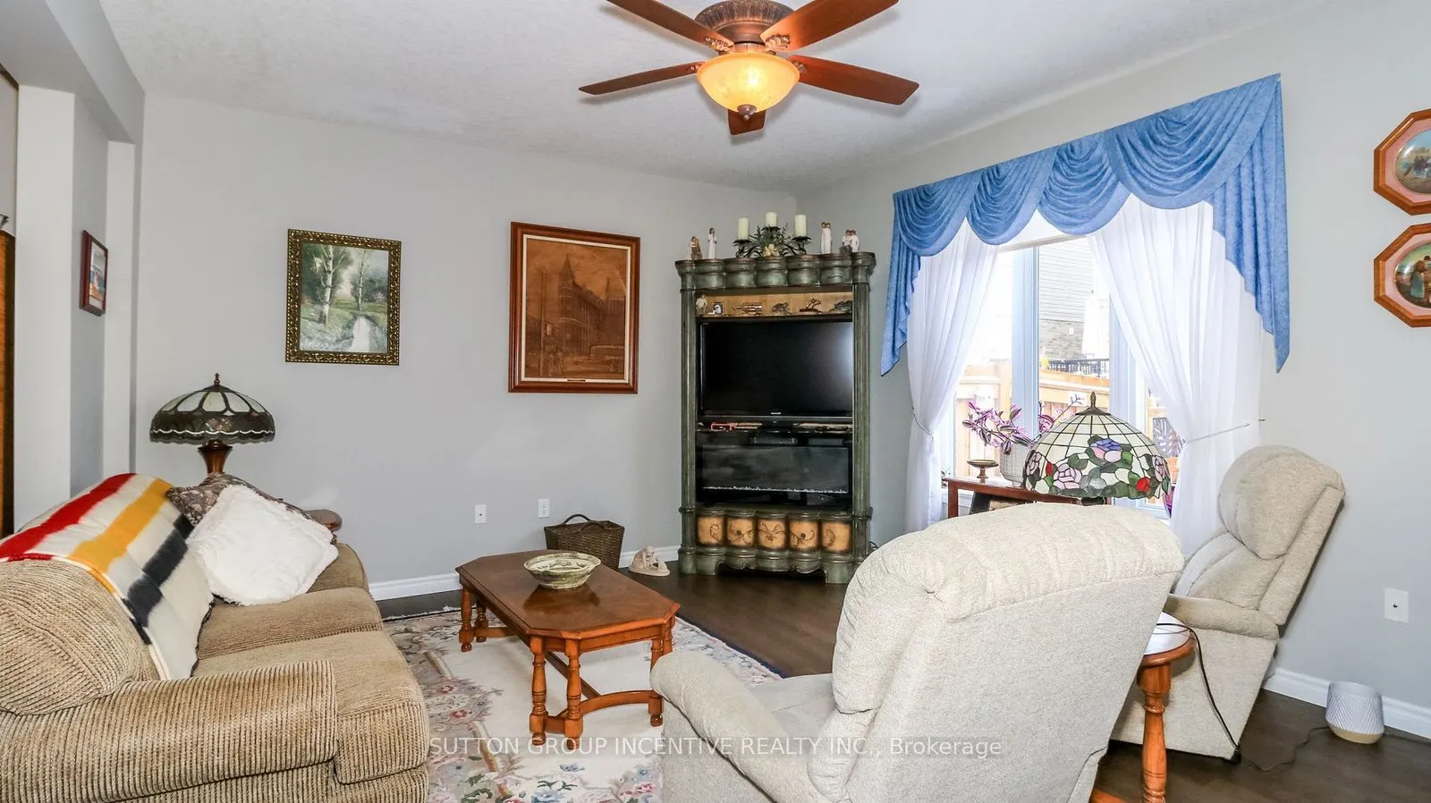 1012 Wright Drive