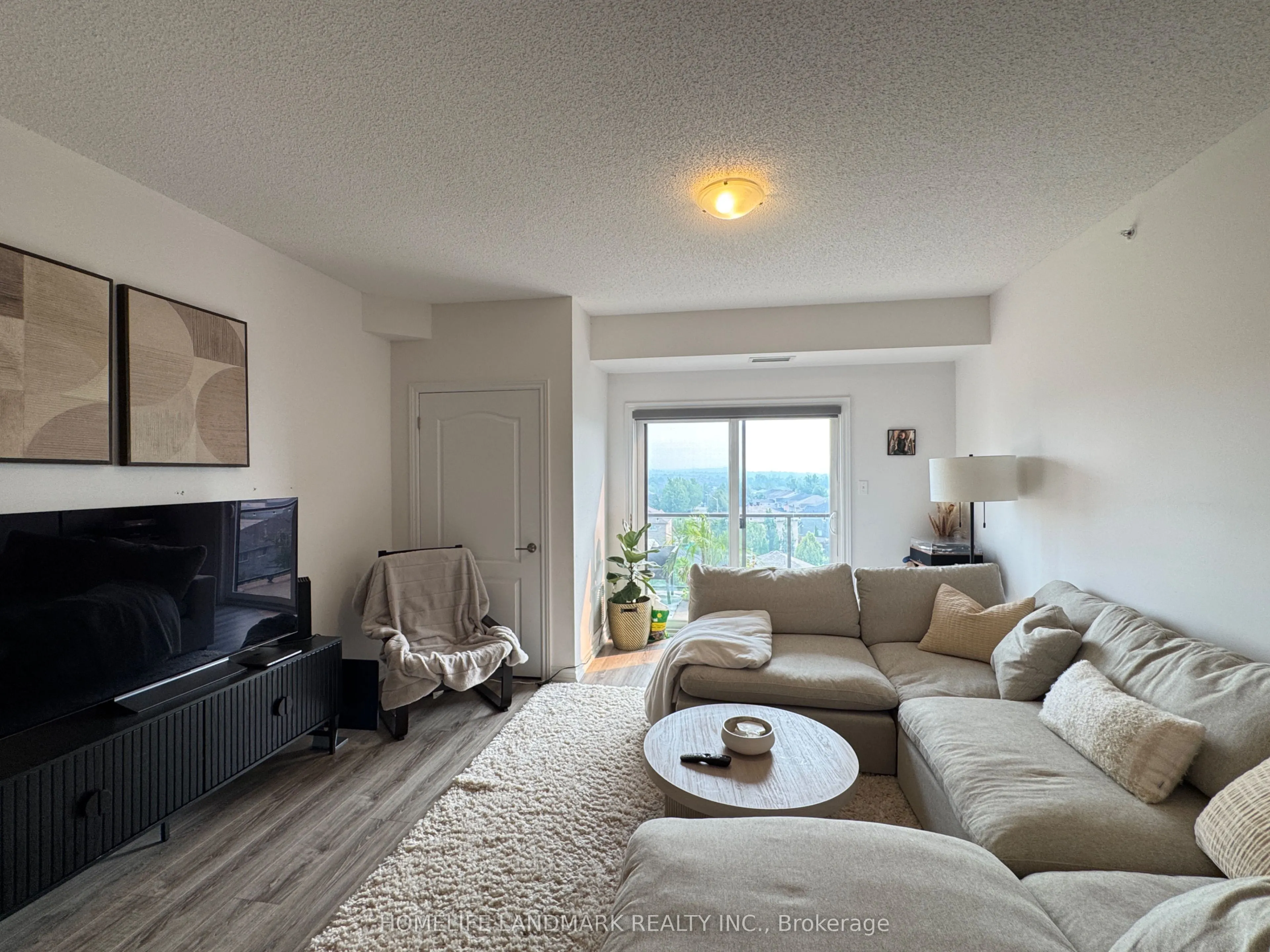 100 Dean Avenue #404