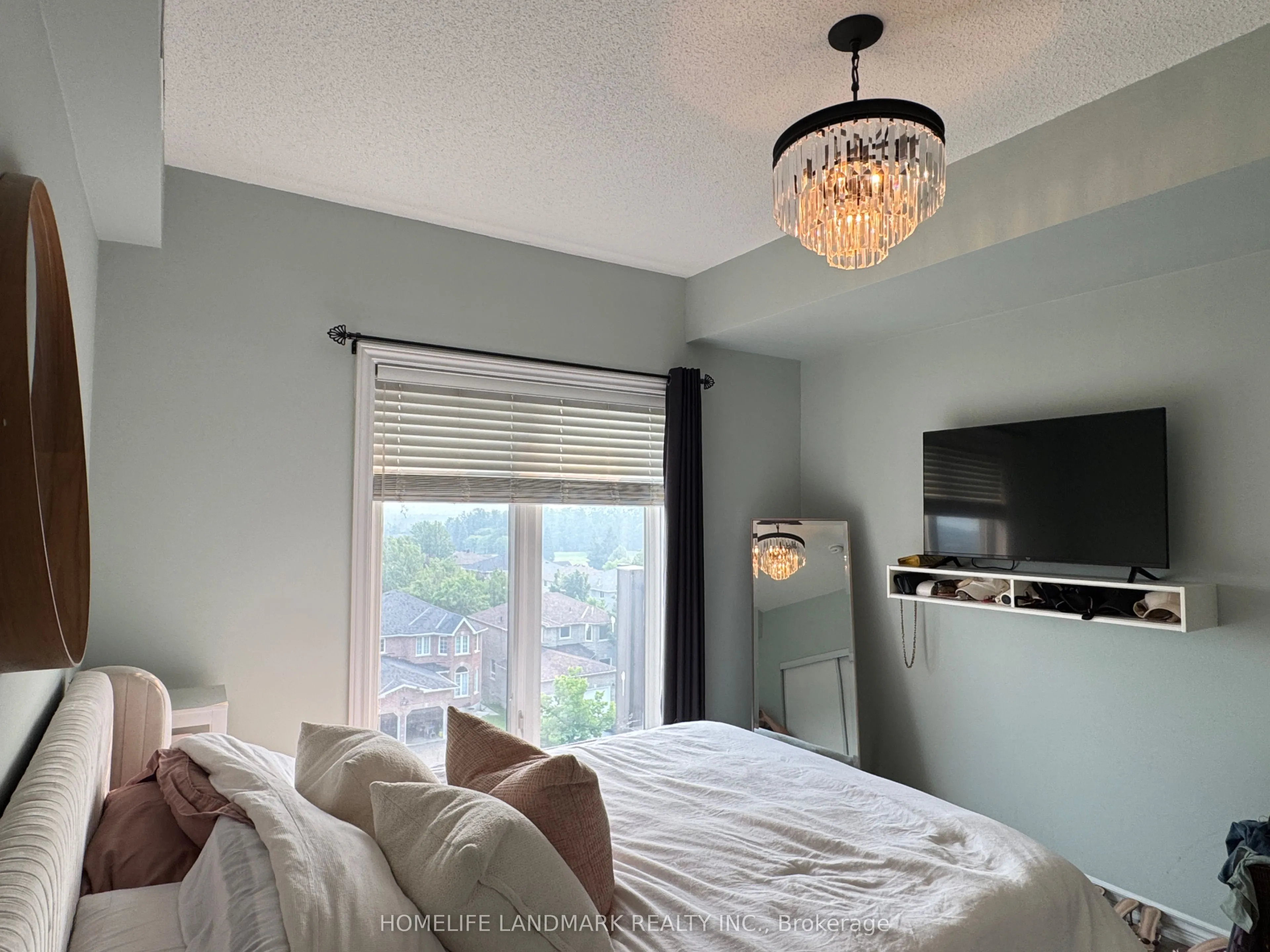 100 Dean Avenue #404