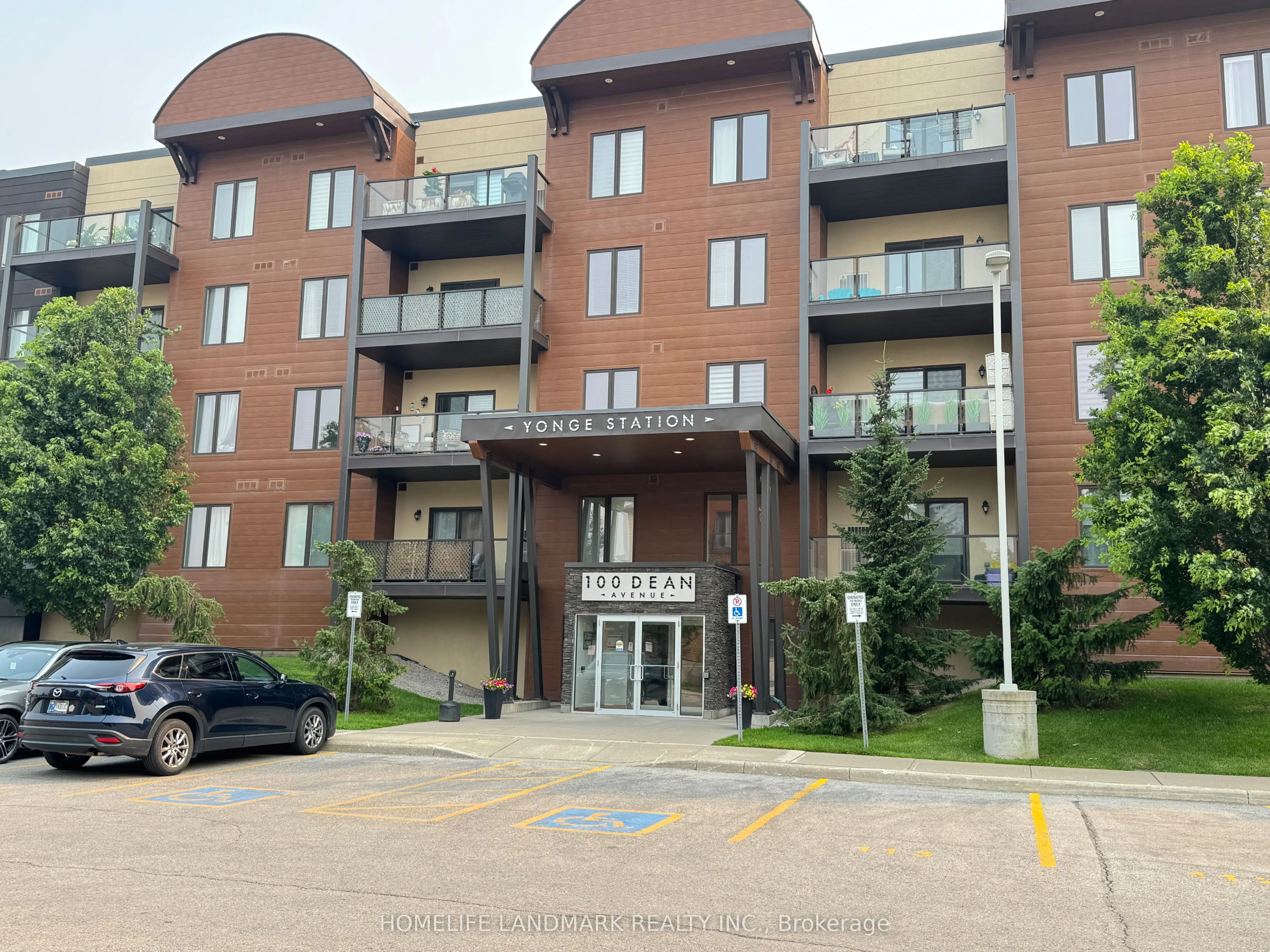 100 Dean Avenue #404