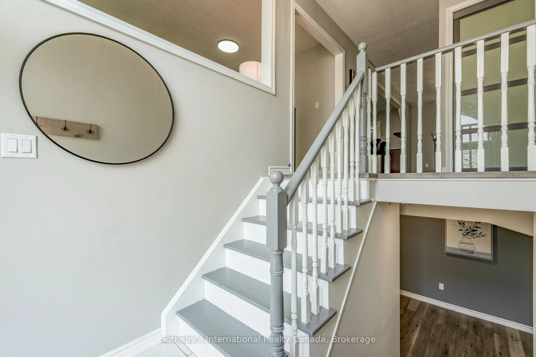 53 Royal Beech Drive