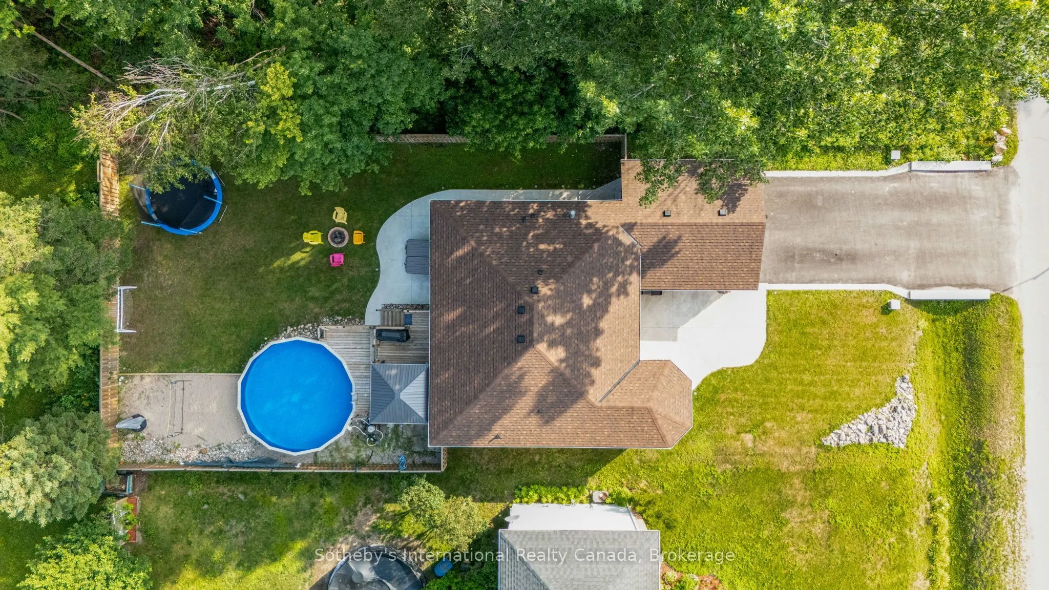 53 Royal Beech Drive