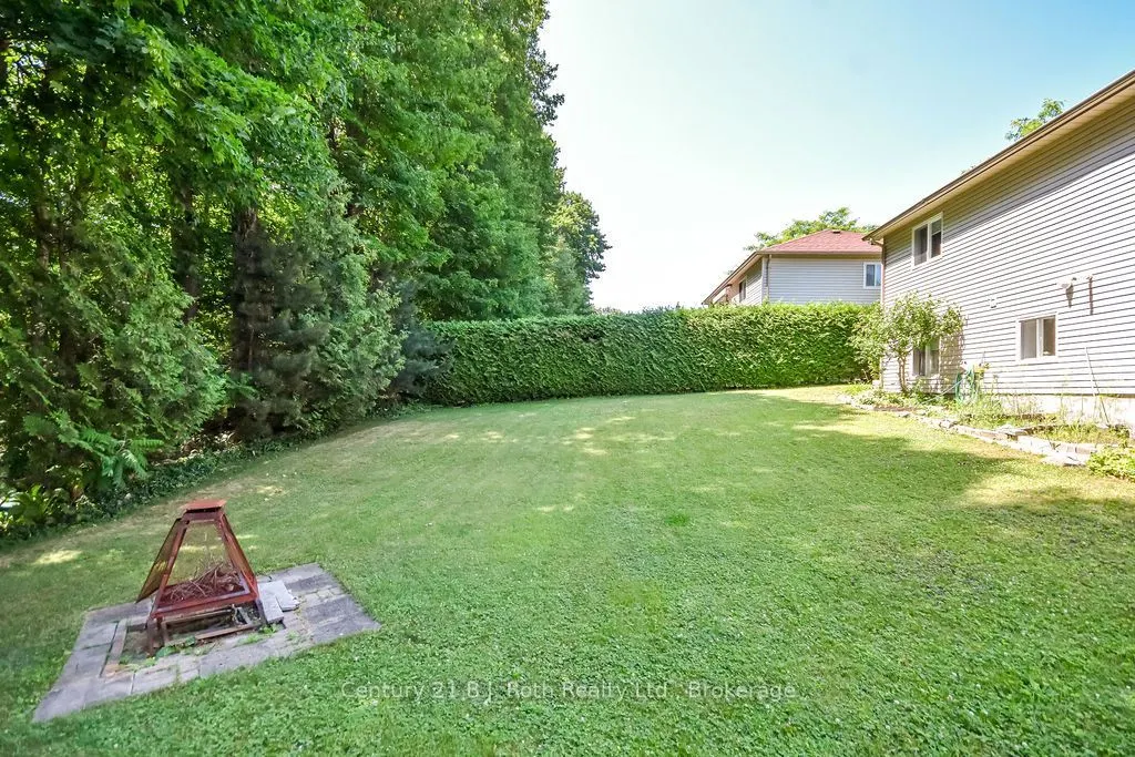 59 Anderson Crescent
