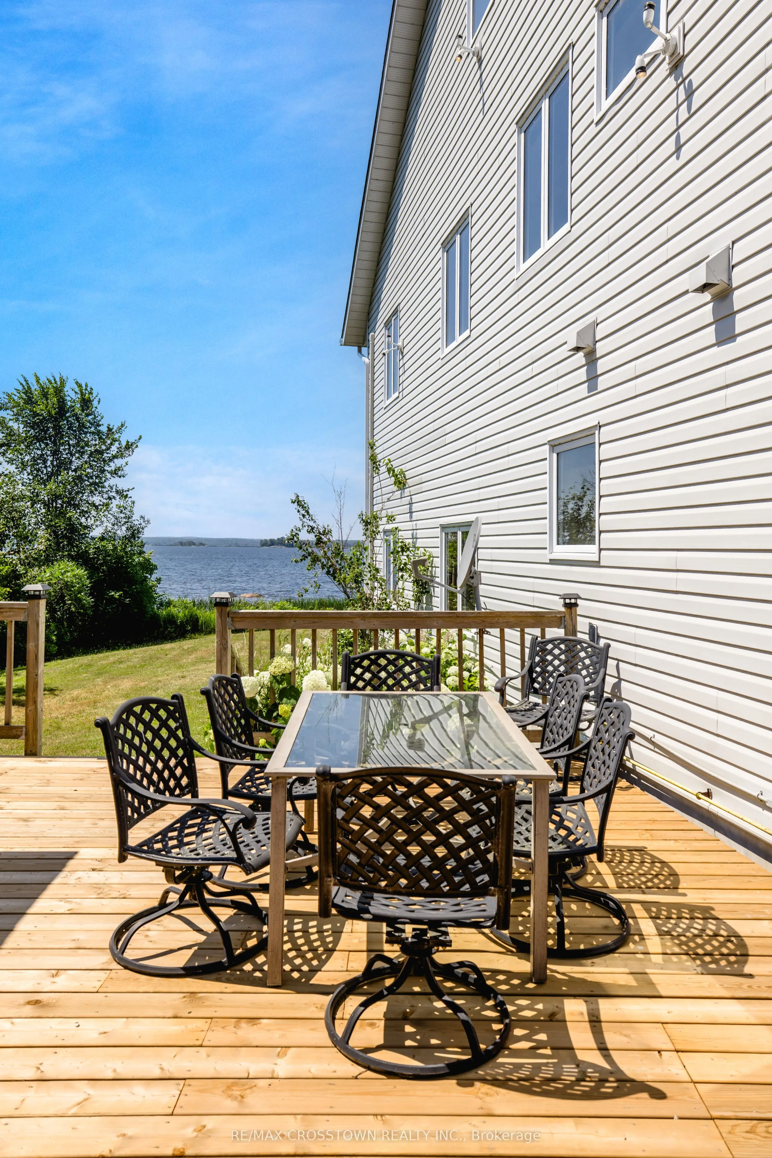 42 Bluff Point Road