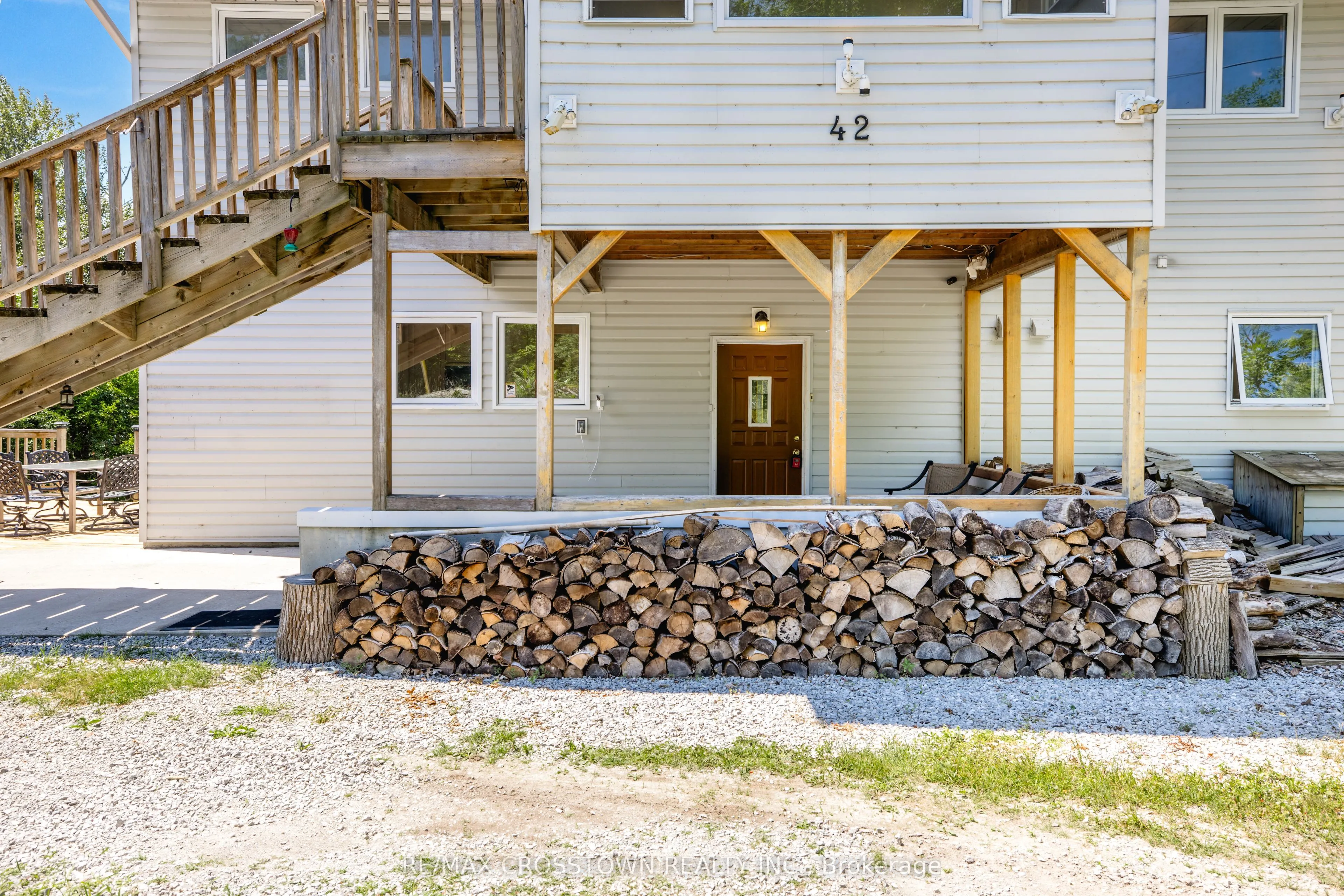 42 Bluff Point Road