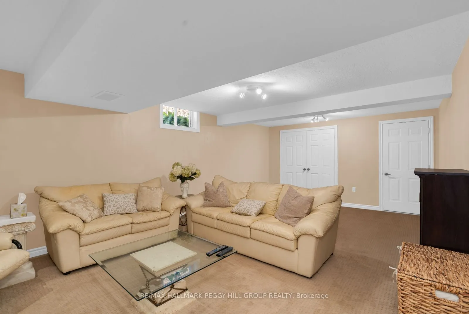 52 Summerset Drive