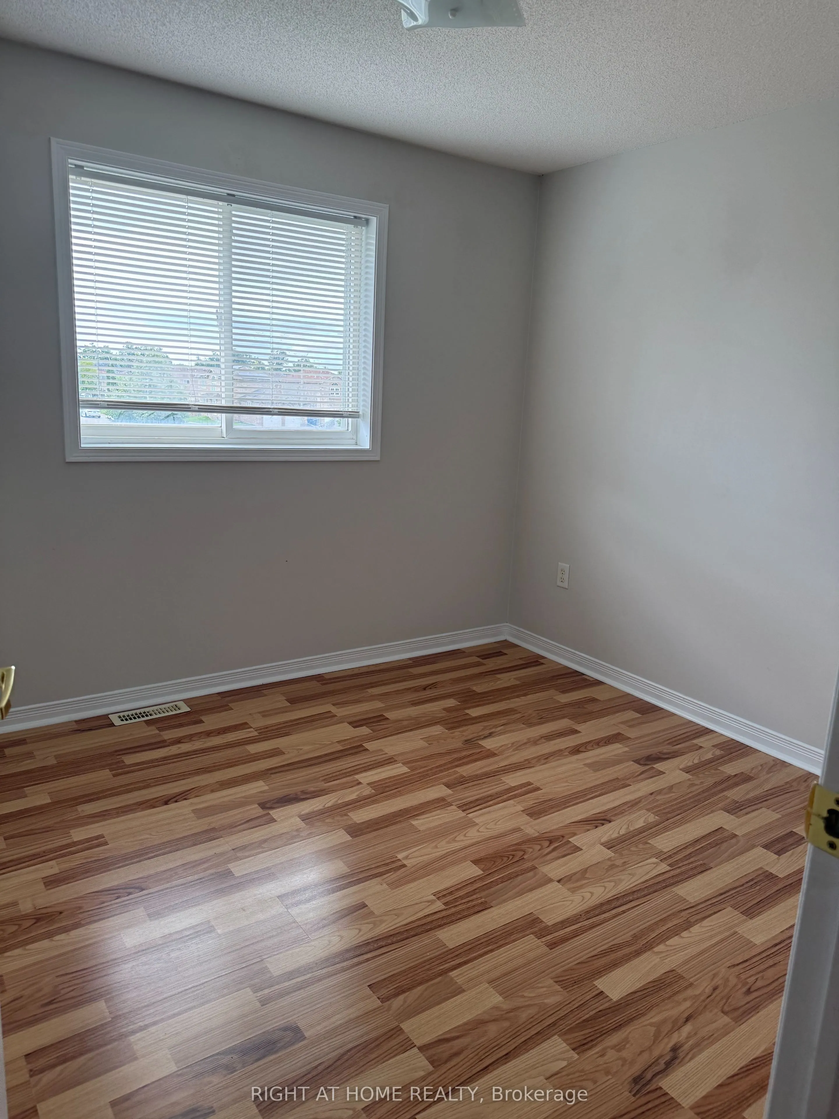229 Dunsmore Lane #Upper
