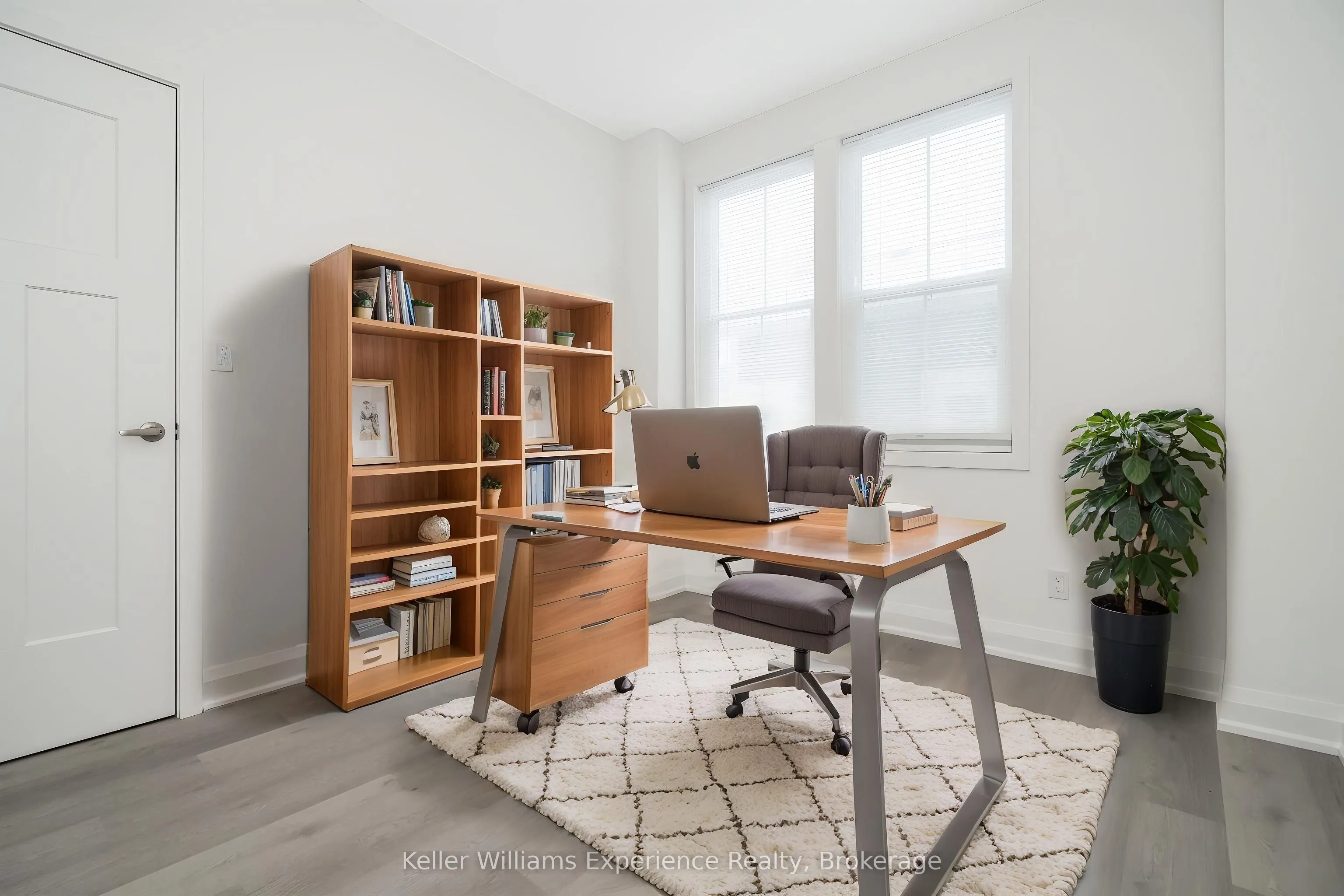 24 DANIELLE Crescent #Call LBO