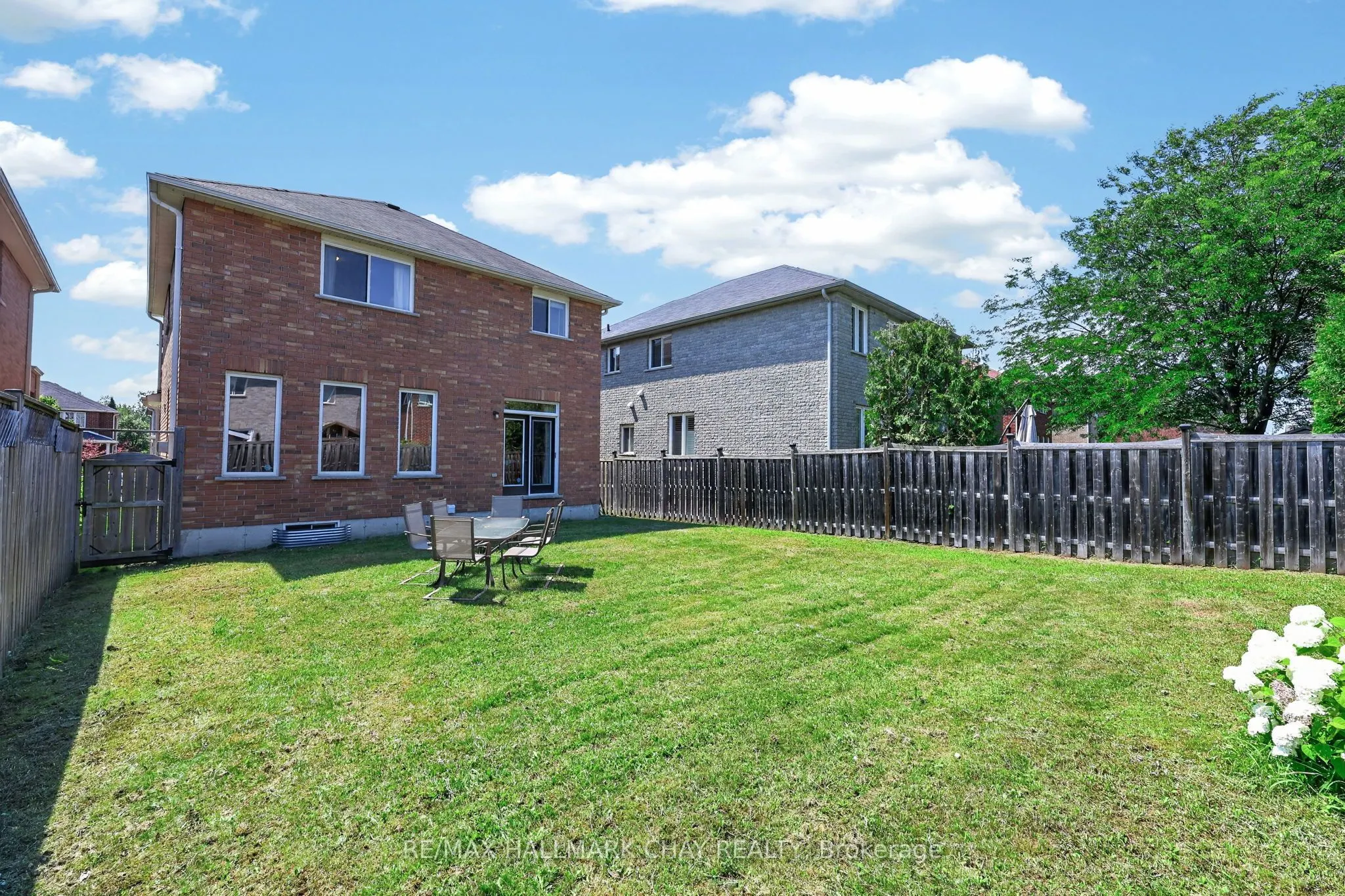43 Graihawk Drive