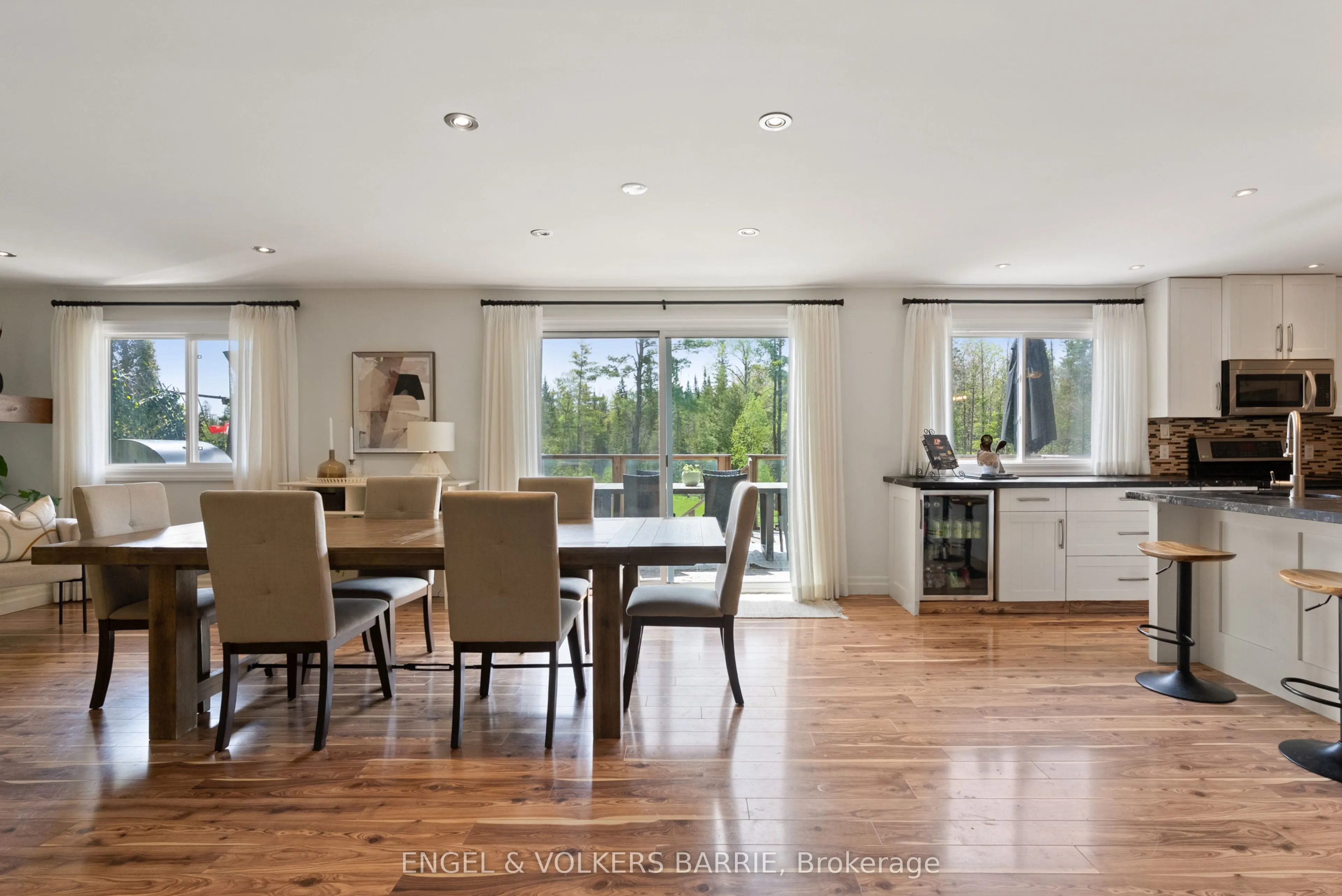 1441 Hendrie Road