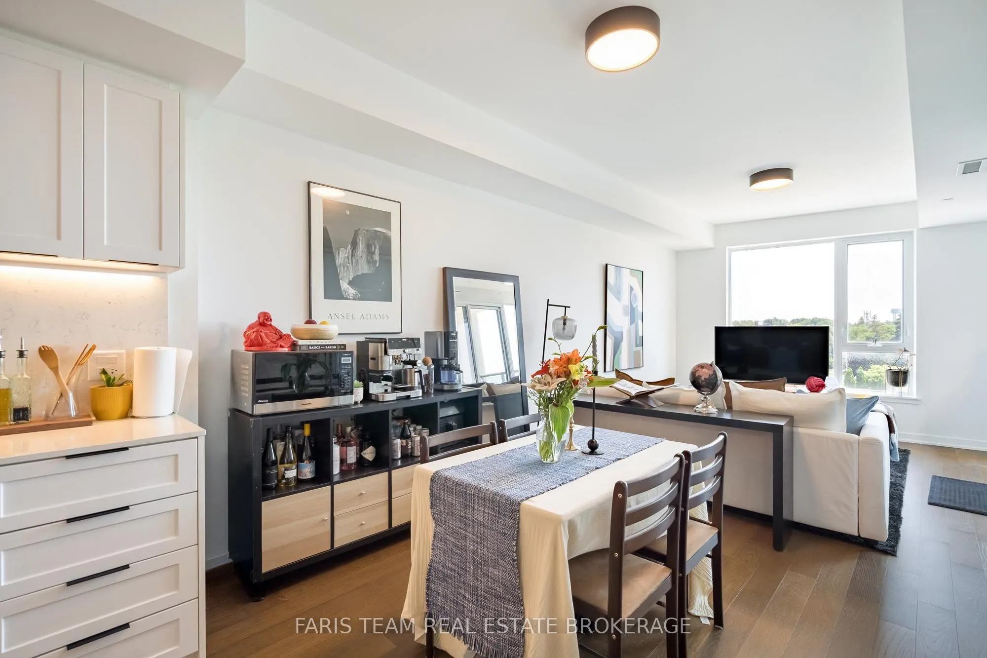 31 Huron Street #413