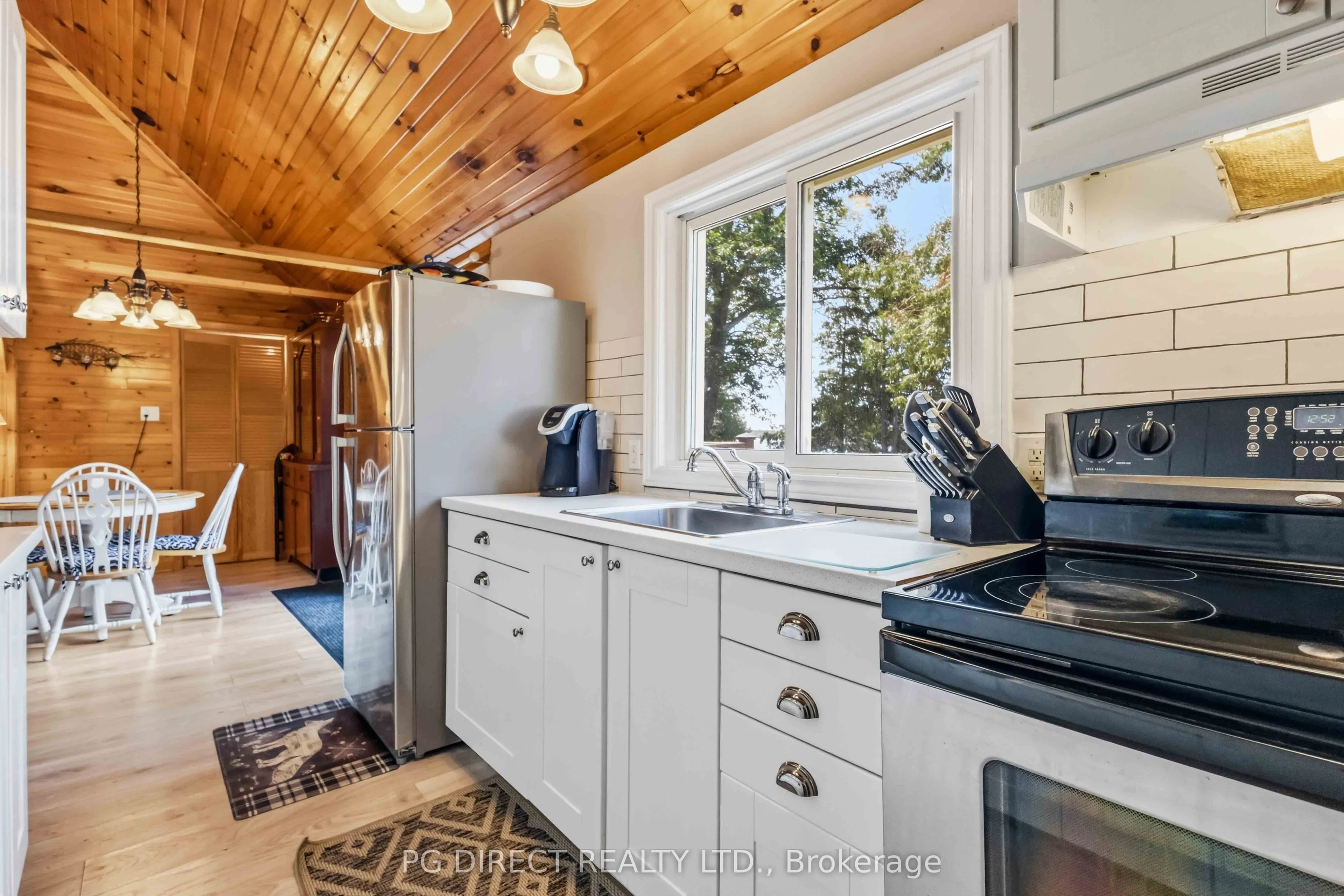 1048 Sylvan Glen Drive