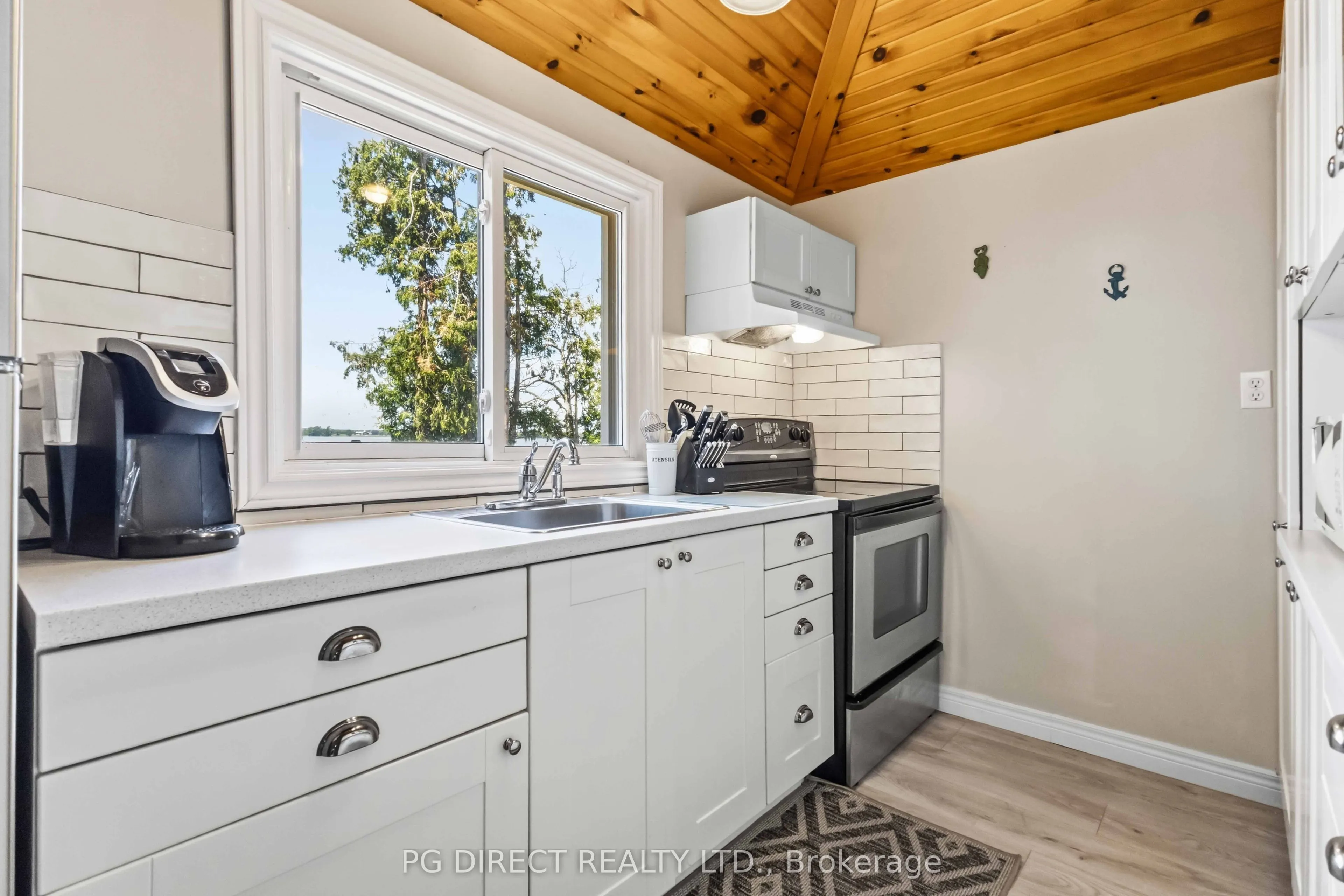 1048 Sylvan Glen Drive