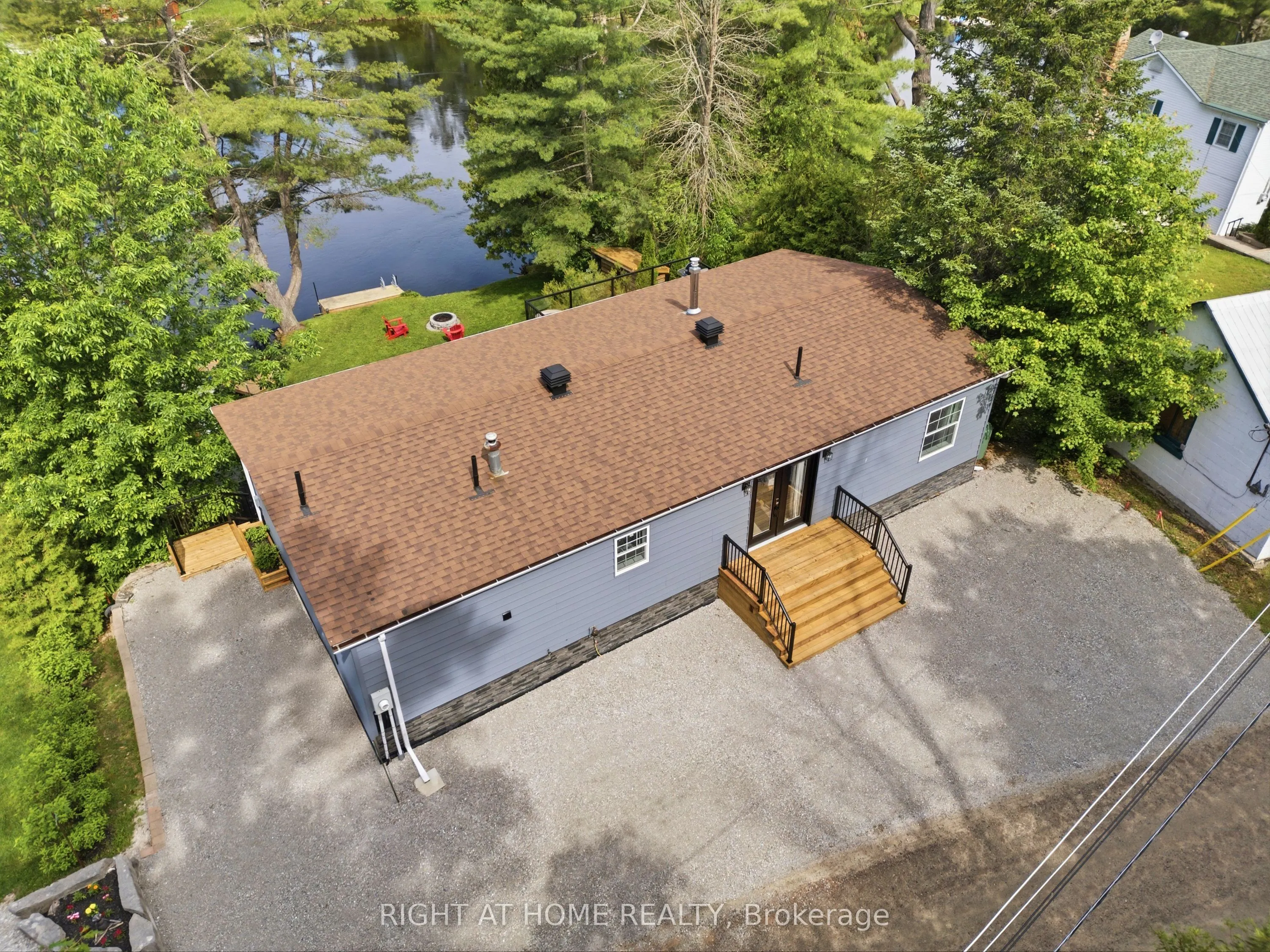 8168 Laidlaw Avenue