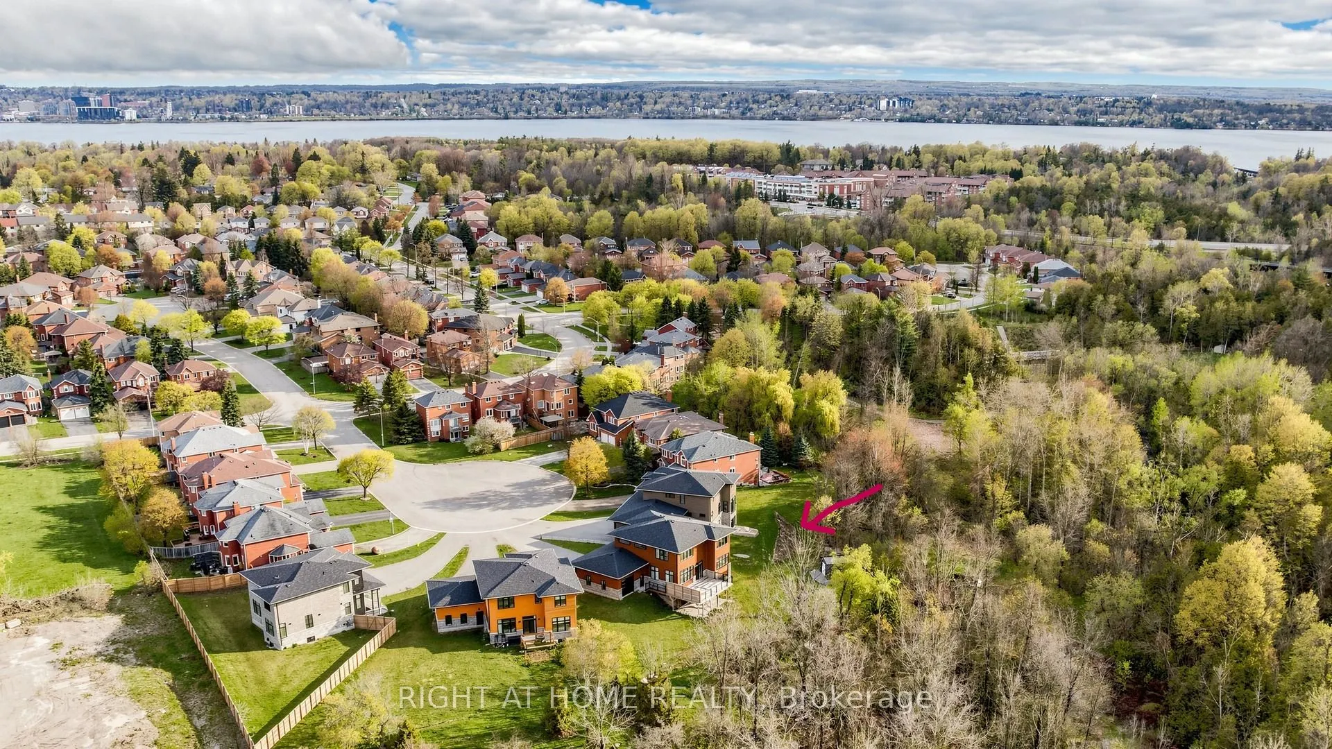 14 Dixon Court