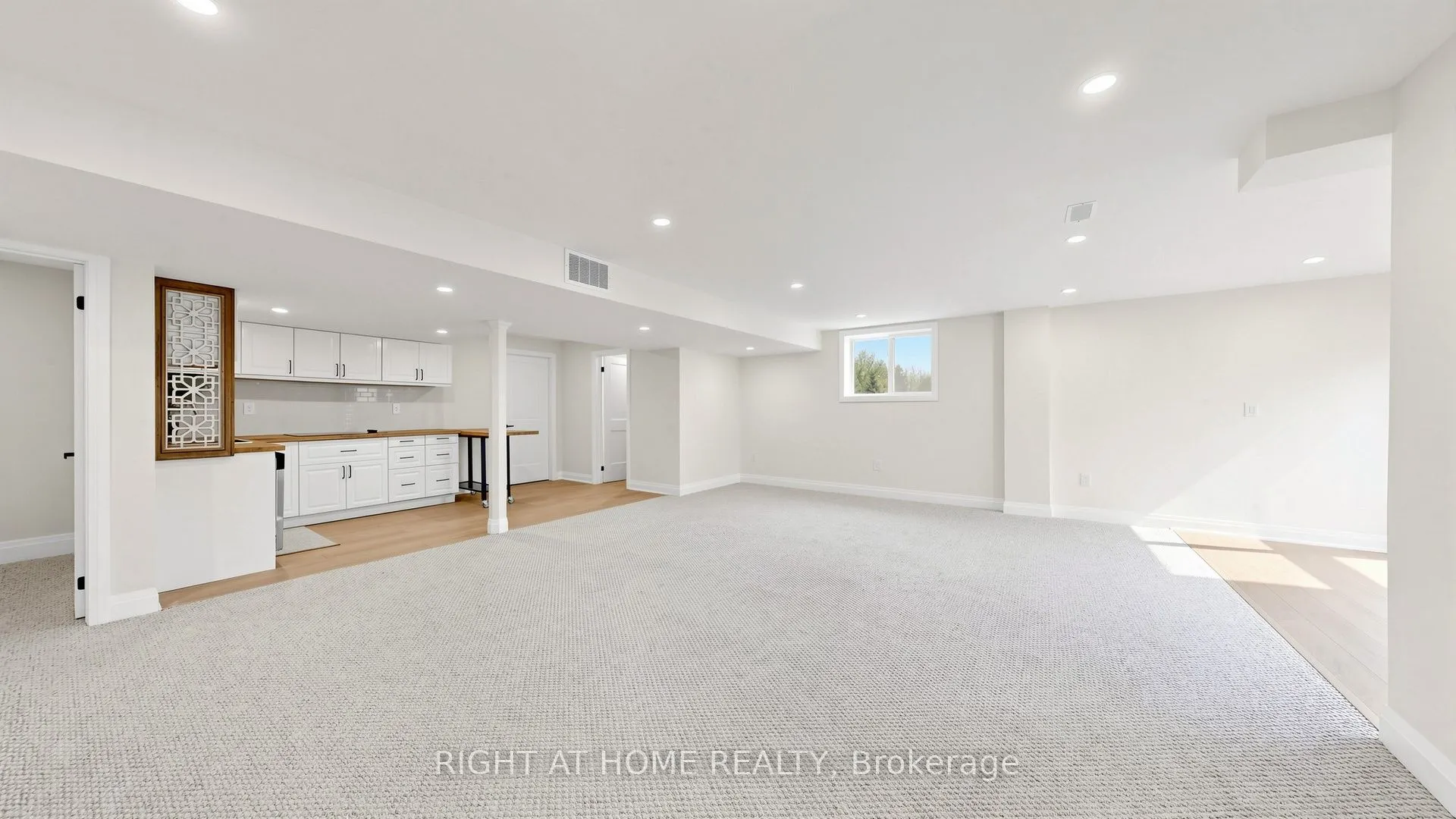 14 Dixon Court
