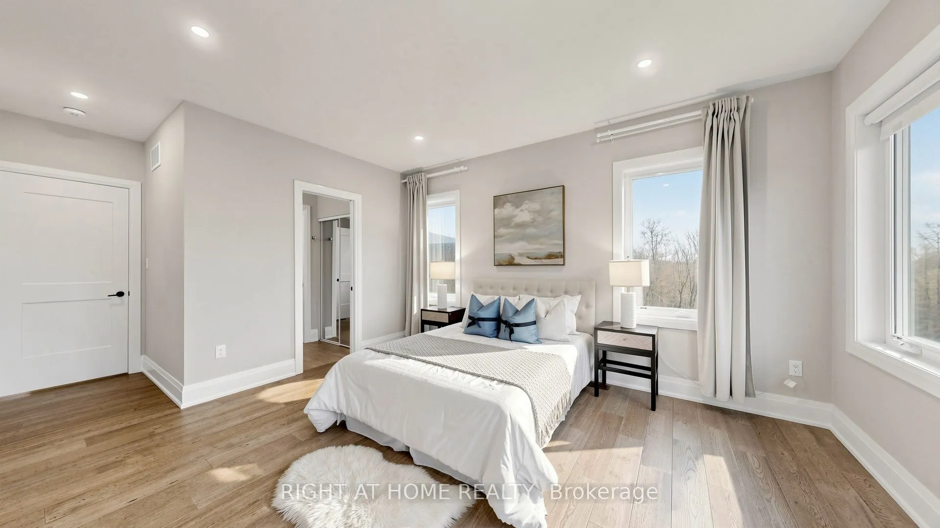 14 Dixon Court