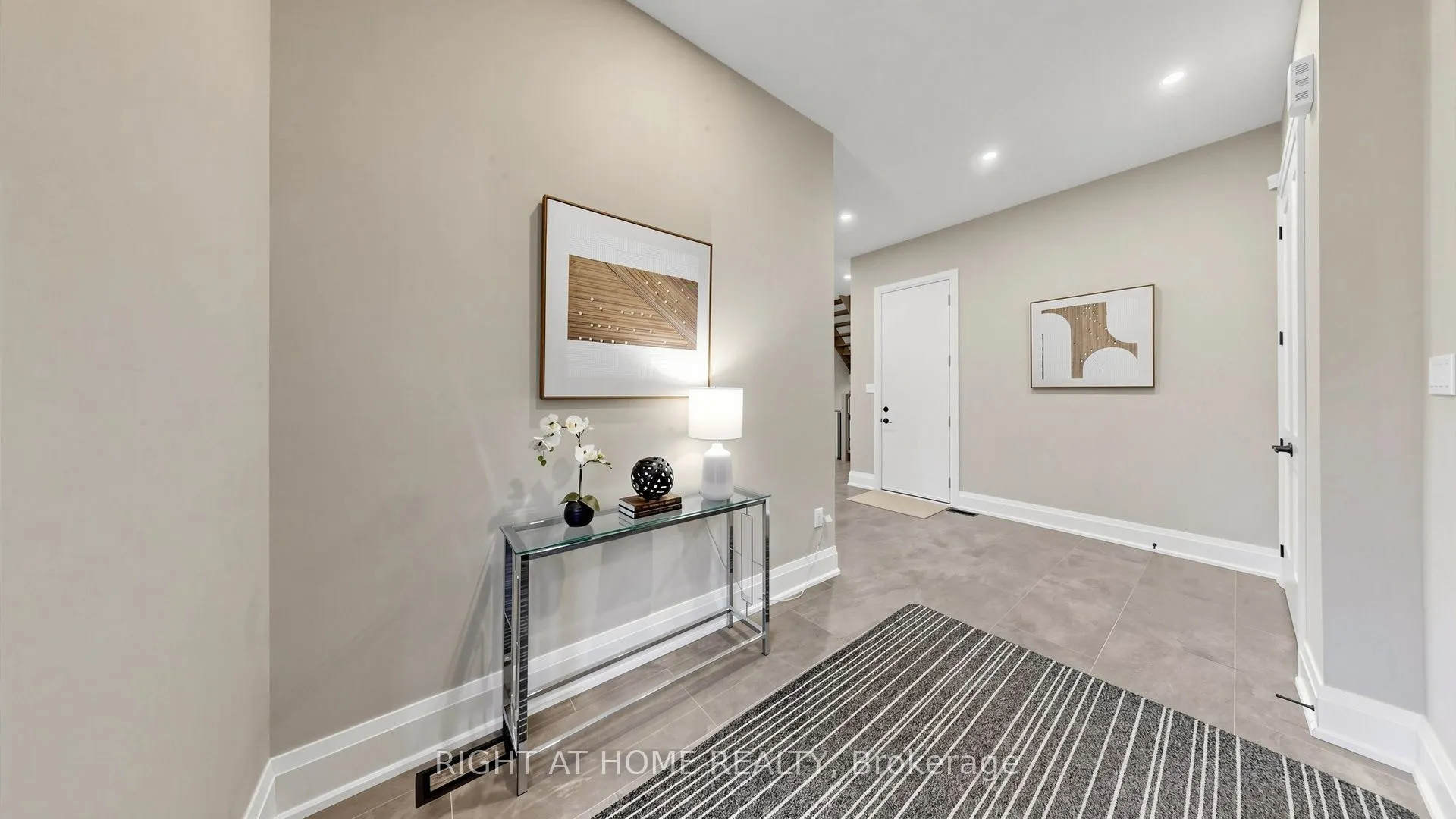 14 Dixon Court