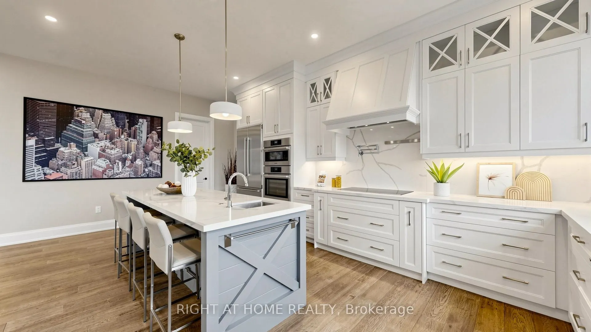 14 Dixon Court