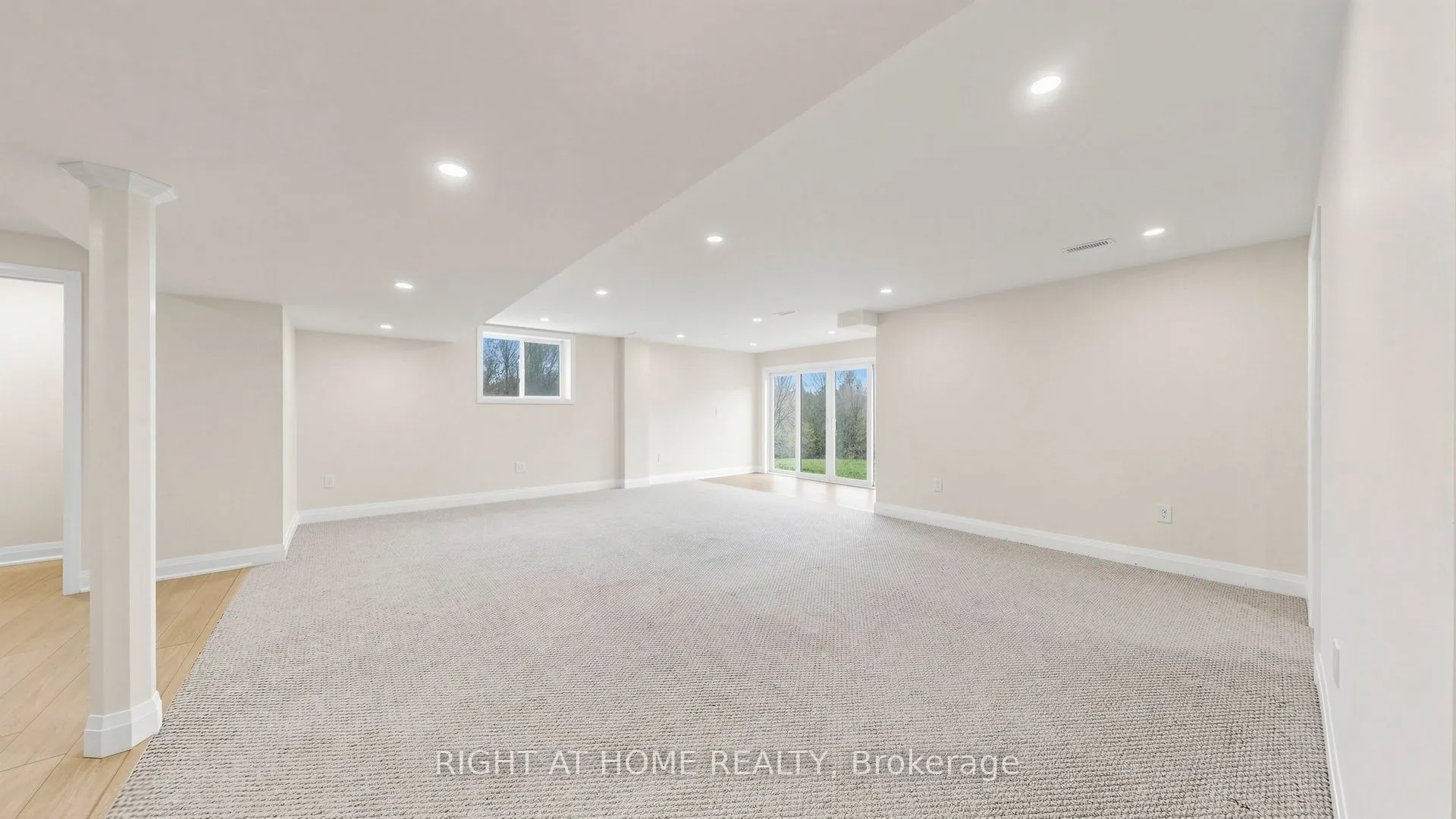 14 Dixon Court