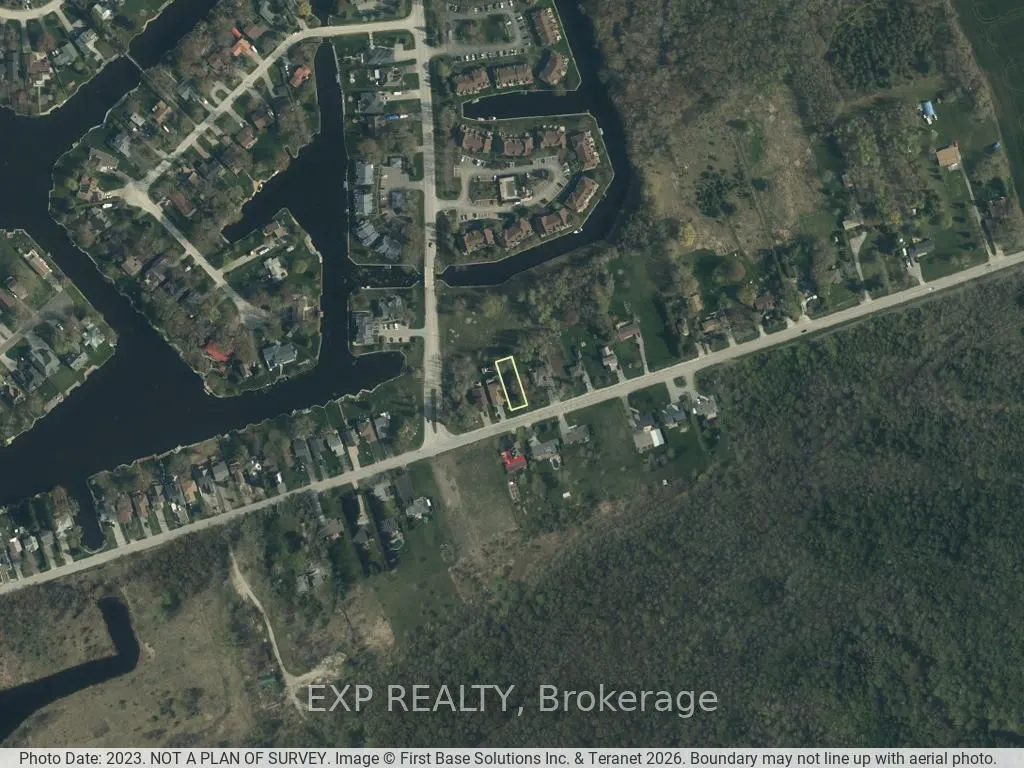 94 Simcoe Road