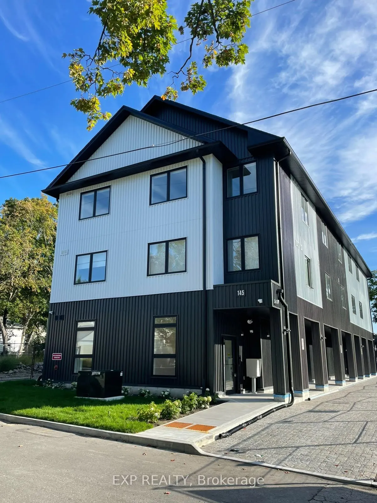 145 Clapperton Street #304