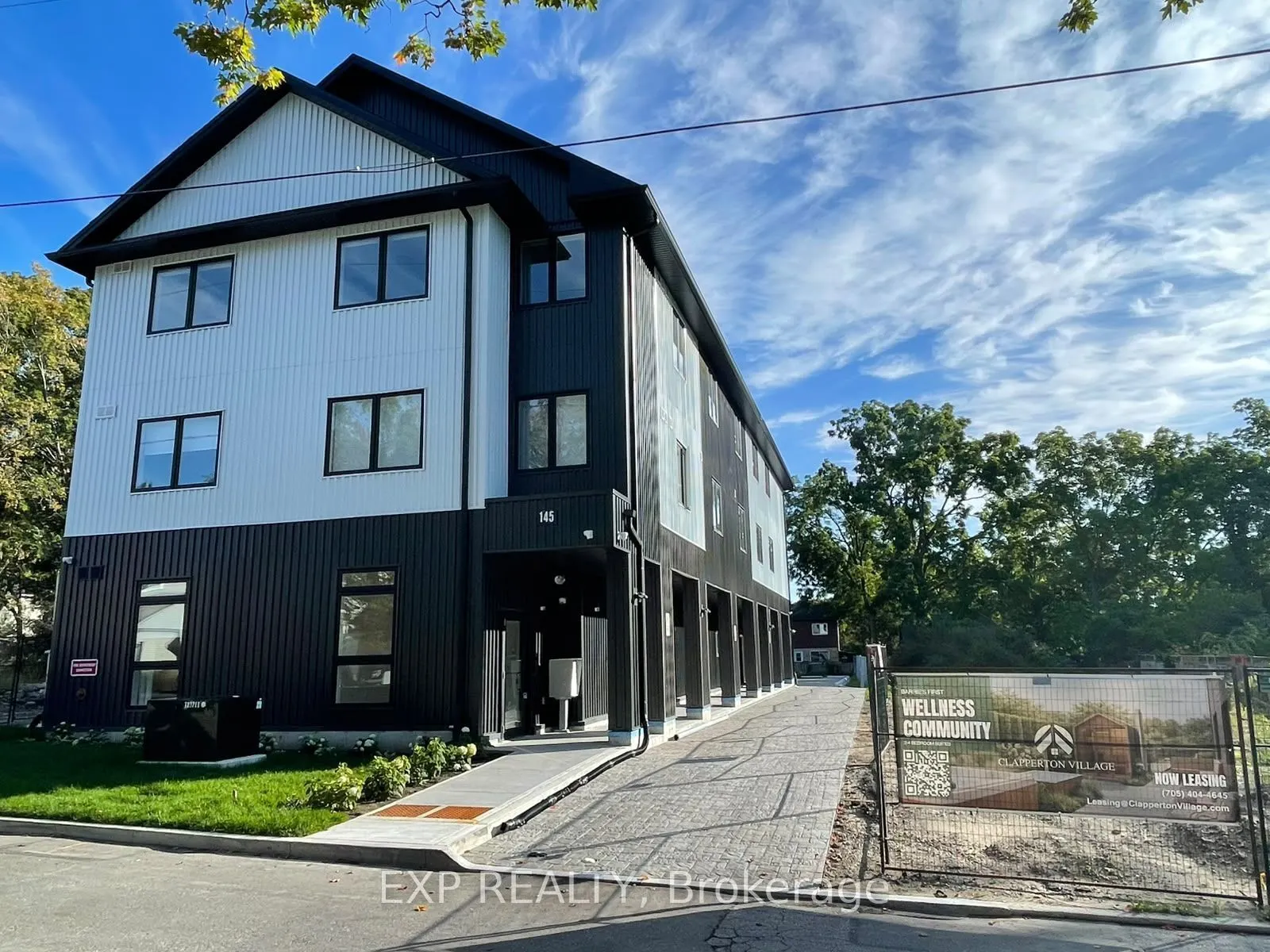 145 Clapperton Street #304
