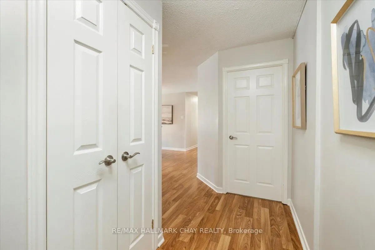 181 Collier Street #202