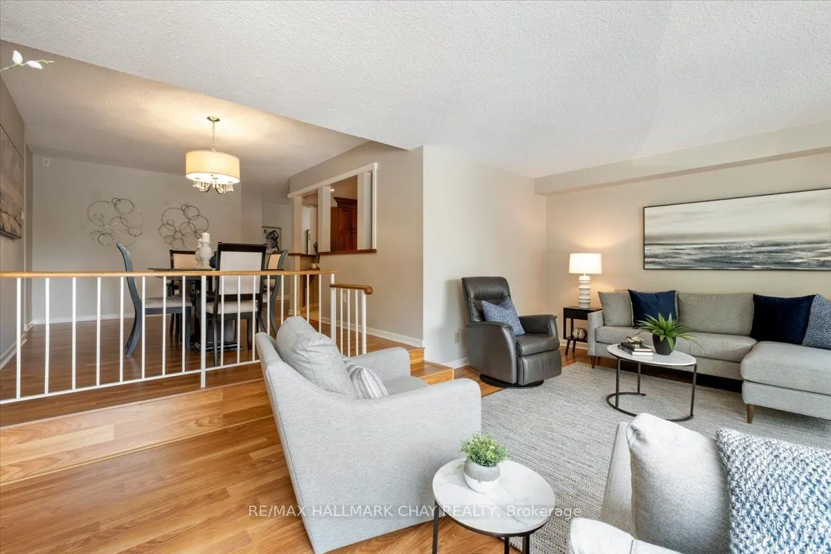 181 Collier Street #202