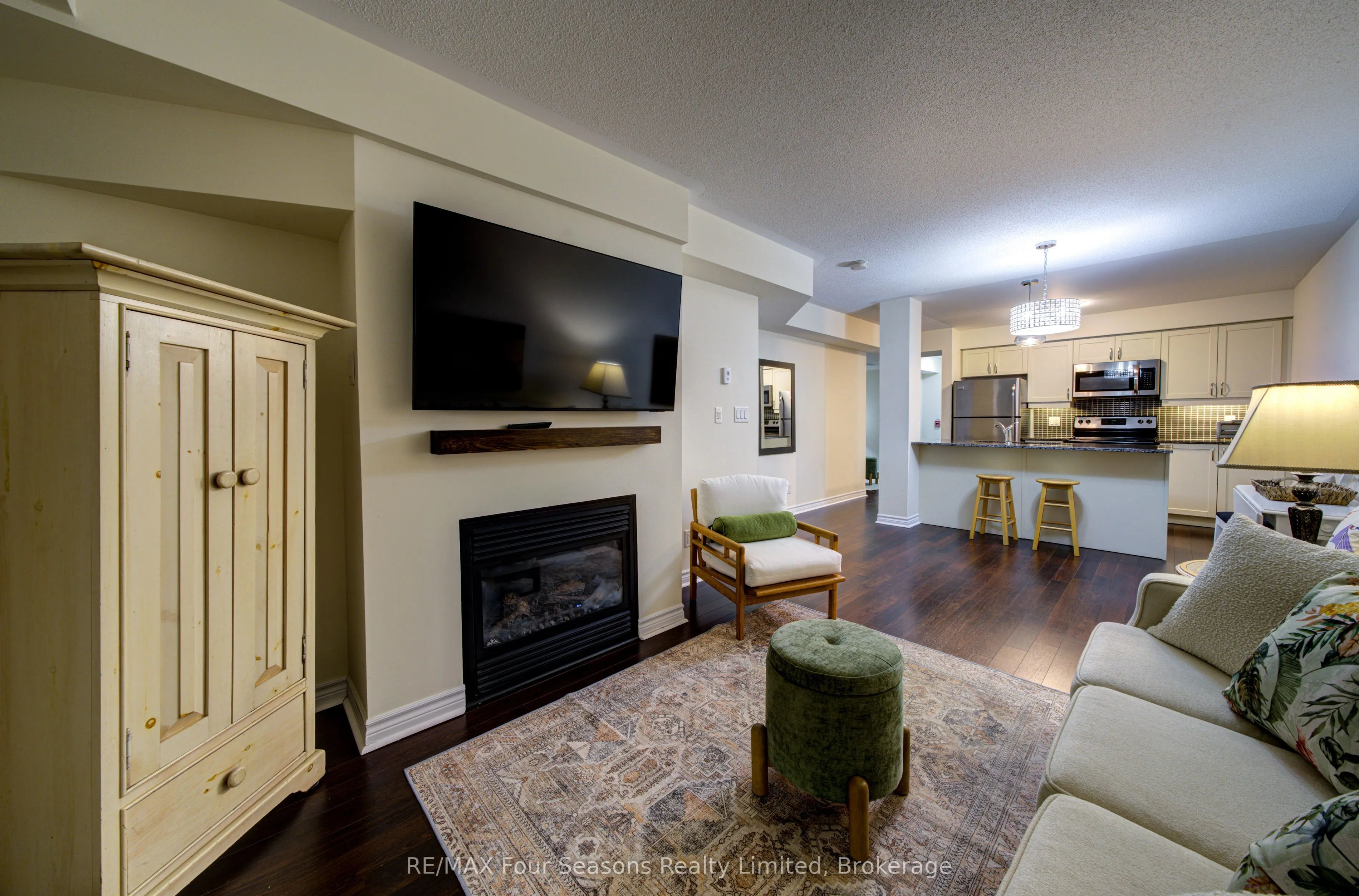 6 Brandy Lane Drive #105