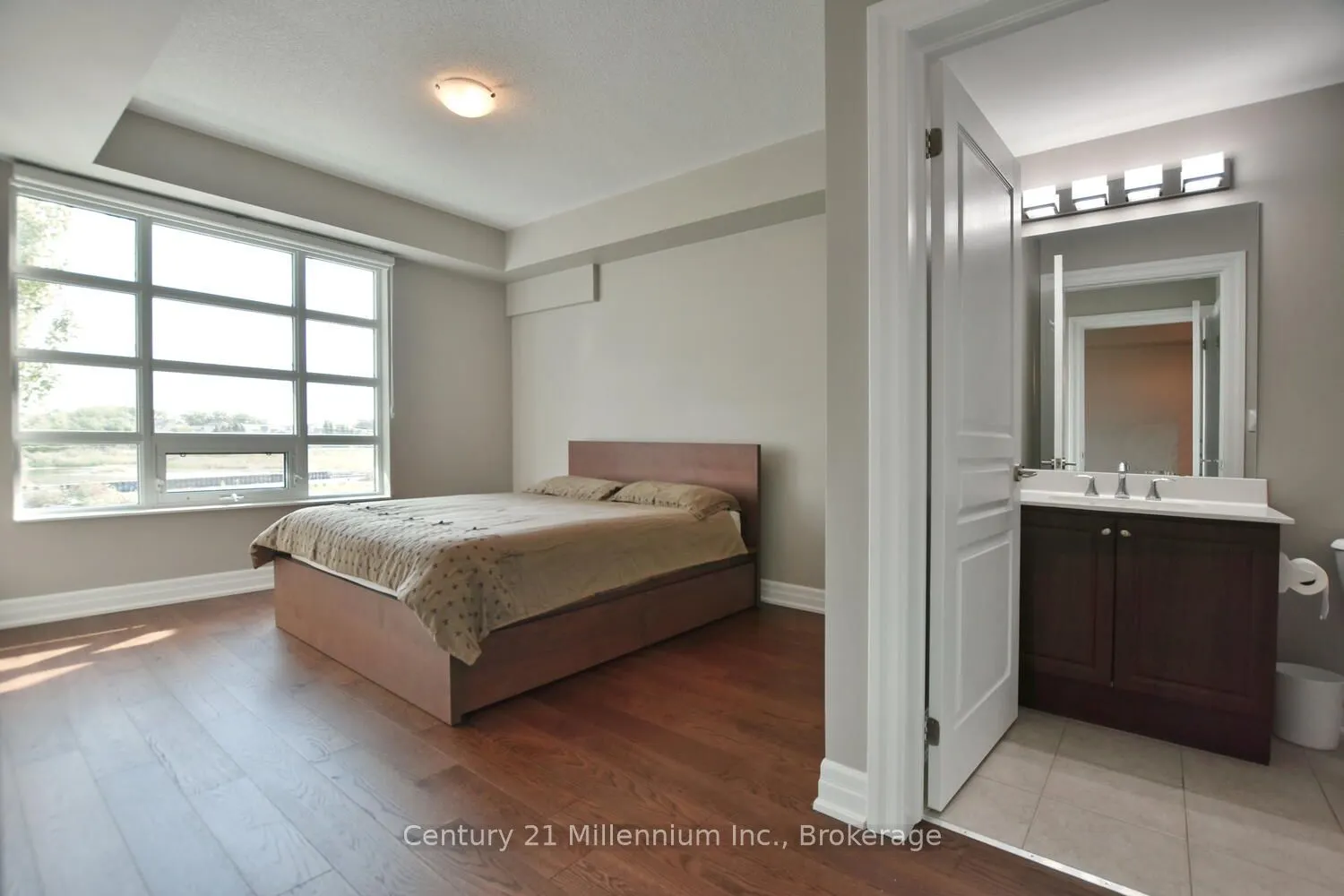1 Shipyard Lane #208